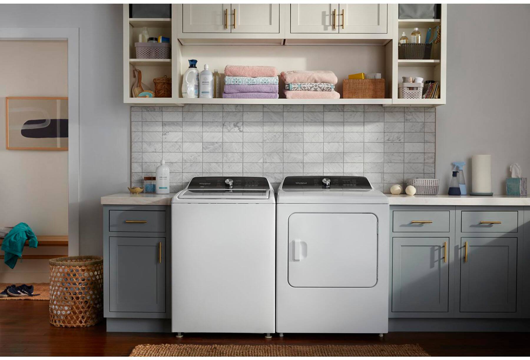 Alt View 17. Whirlpool - 4.7-4.8 Cu. Ft. Top Load Washer with 2 in 1 Removable Agitator - White.