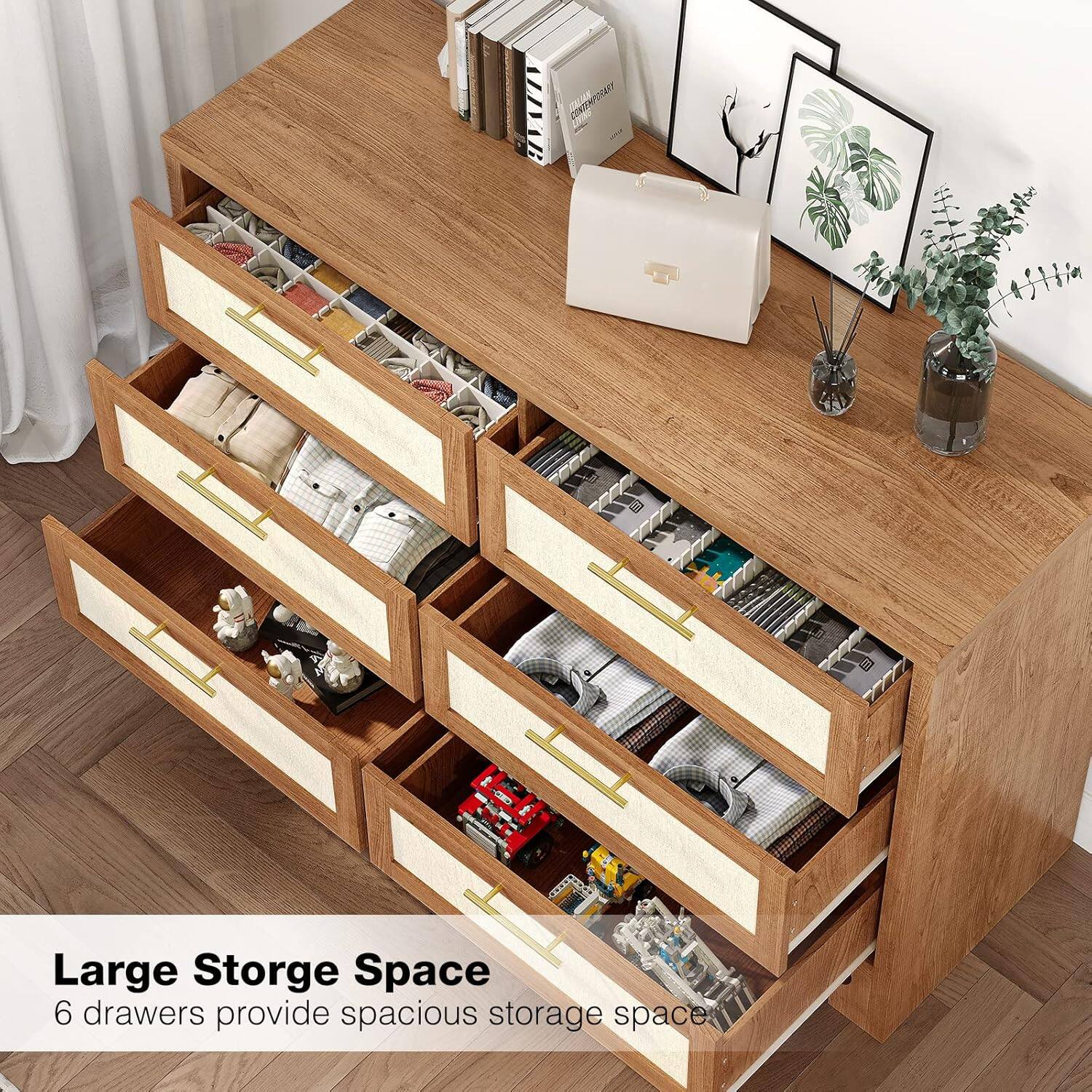 Large Storage Space  
6 drawers provide spacious storage space