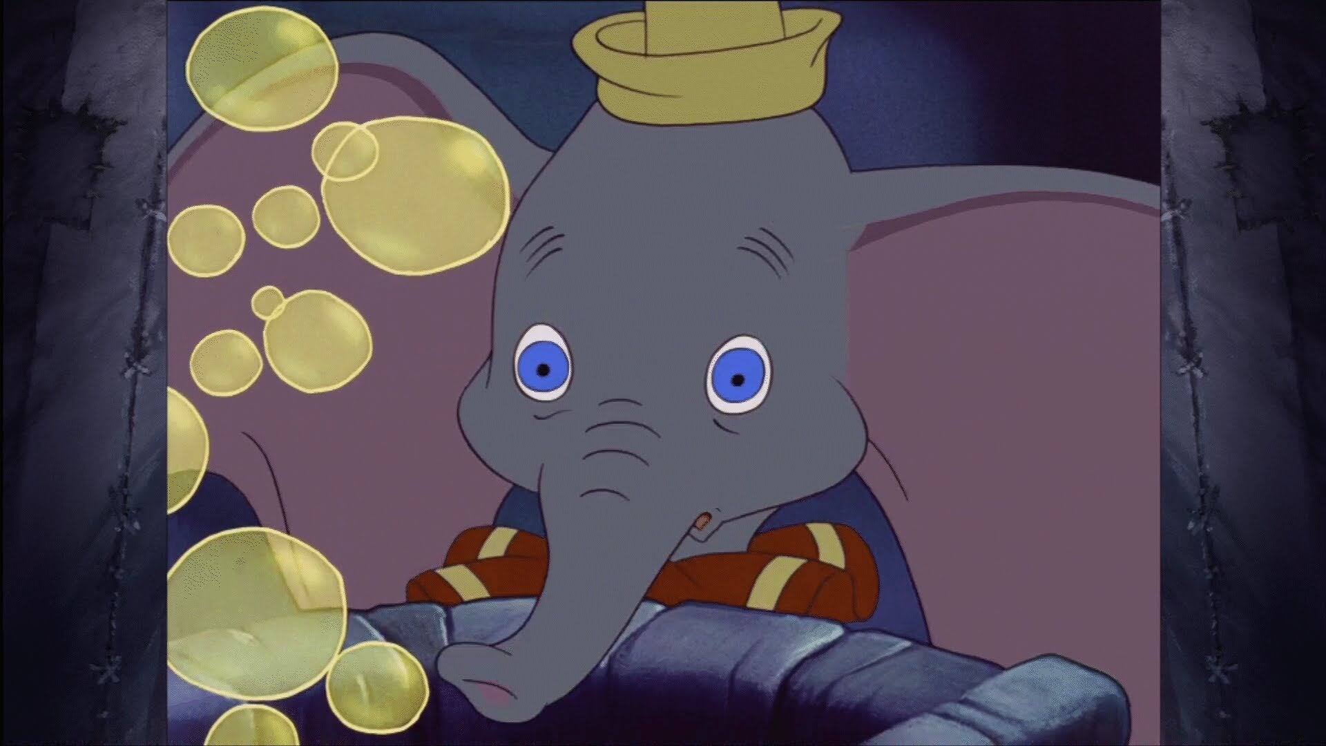 Alt View 1. Dumbo   - BLU-RAY.
