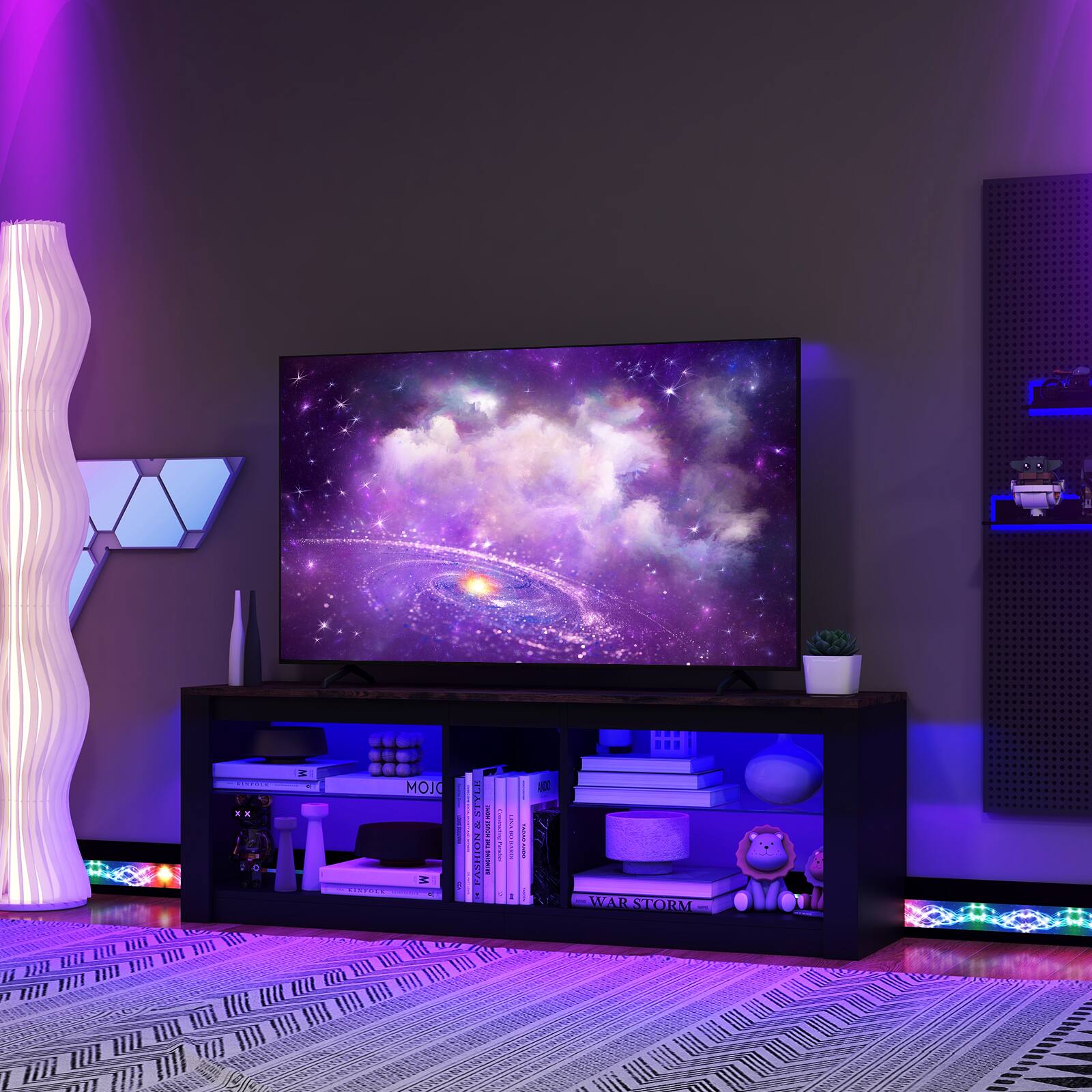 The text in the image reads:

- "MOJITO"
- "WAR STORM"