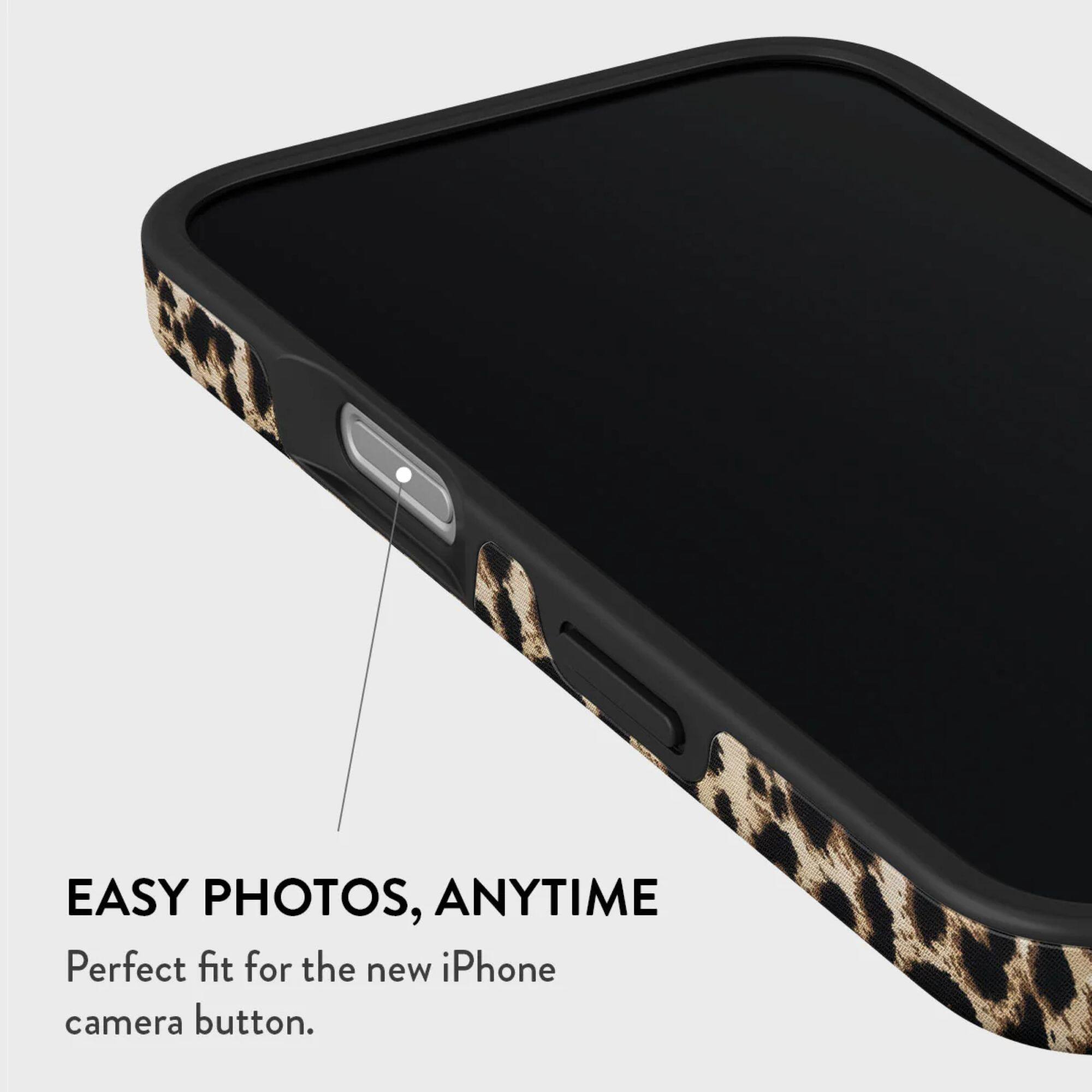 EASY PHOTOS, ANYTIME  
Perfect fit for the new iPhone camera button.