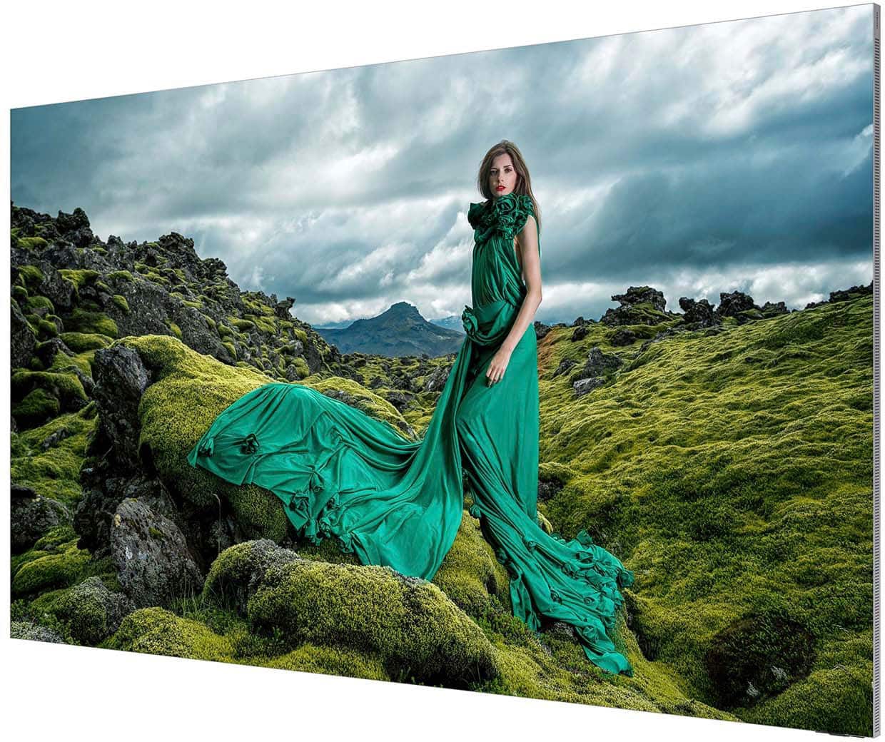 Alt View 15. Samsung - 101" Class MICRO LED Smart TV (2024) - Monolith Silver.