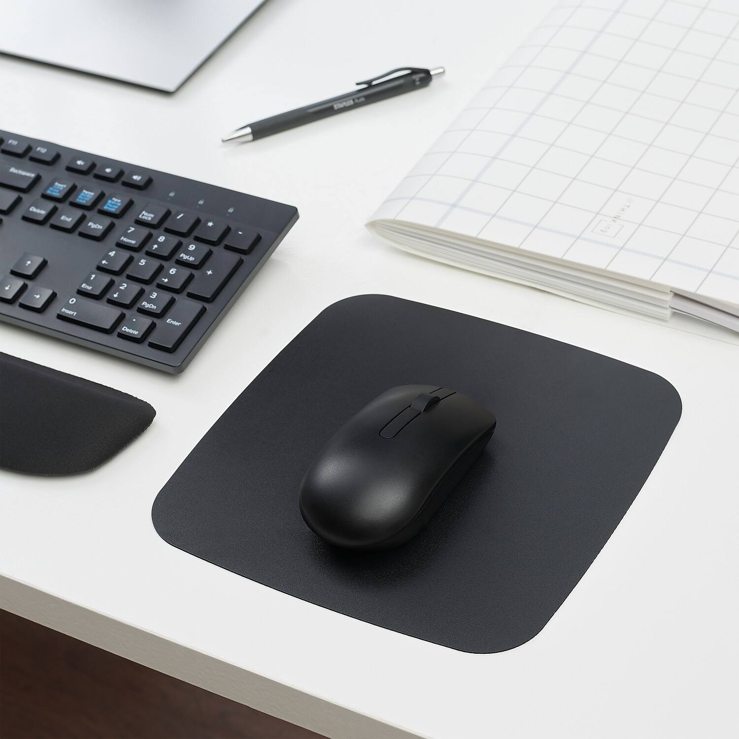 F F - - - - . . Oo - / E Puteo * 7 - F 9 4 PHE F F 5 6 + d E 2 - 3 o Po Ier E Dette

Corrected text:
F F - - - - . . Oo - / E Puteo * 7 - F 9 4 PHE F F 5 6 + d E 2 - 3 o Po Ier E Dette