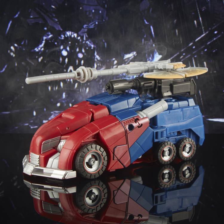 Alt View 6. Transformers - 03 Optimus Prime Gamer Edition Voyager Class | Transformers Studio Series | Transformers: War for Cybertron.