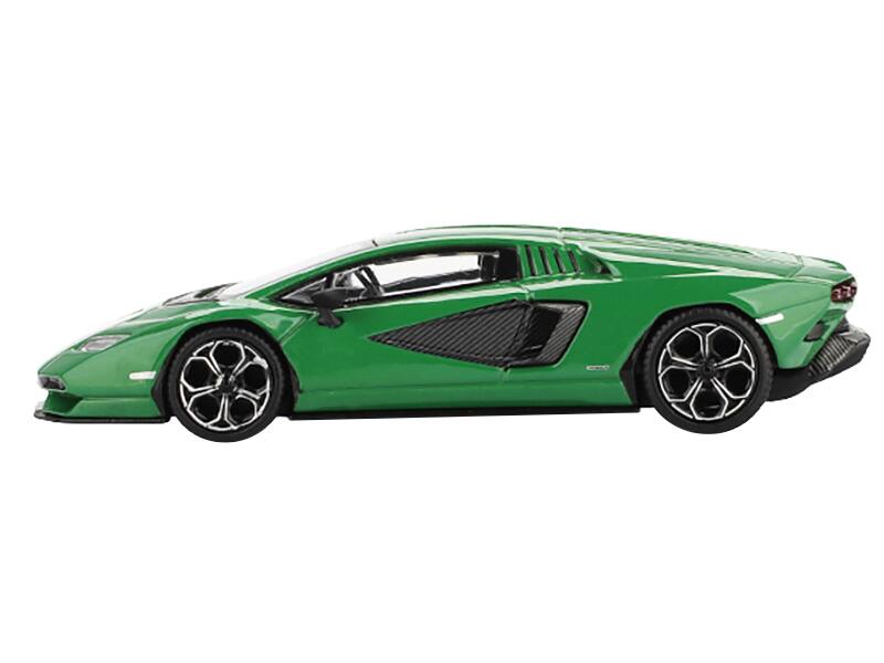 Angle. Mini GT - Lamborghini Countach LPI 800-4 Verde Medio Green Limited Edition 1/64 Diecast Model Car by Mini GT - Green.