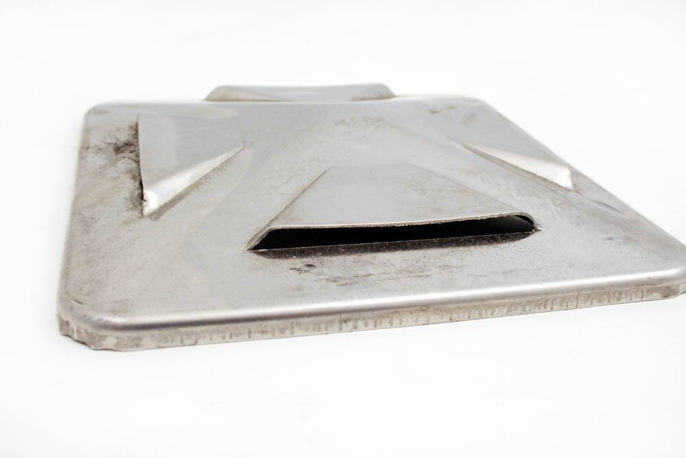 Alt View 1. Charbroil - Charbroil - CHR4500226 Burner Tent. Stamped steel. Vented burne.