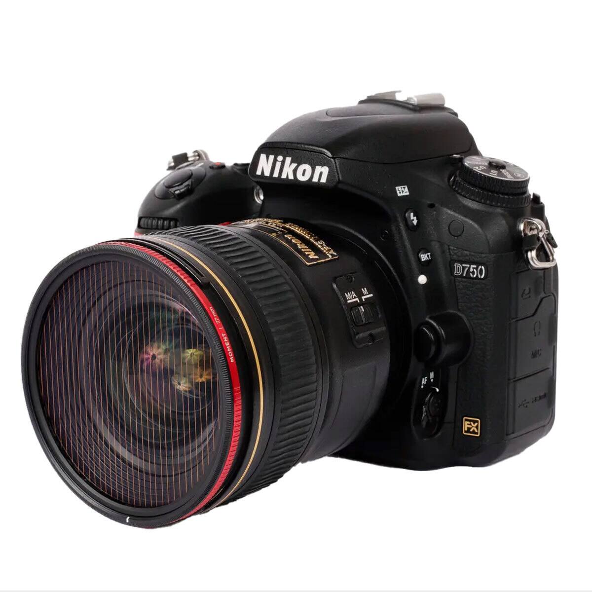 Nikon 72mm MOMENT  
M  
SZ $ BKT  
U2 U1 KEEP D750  
FX