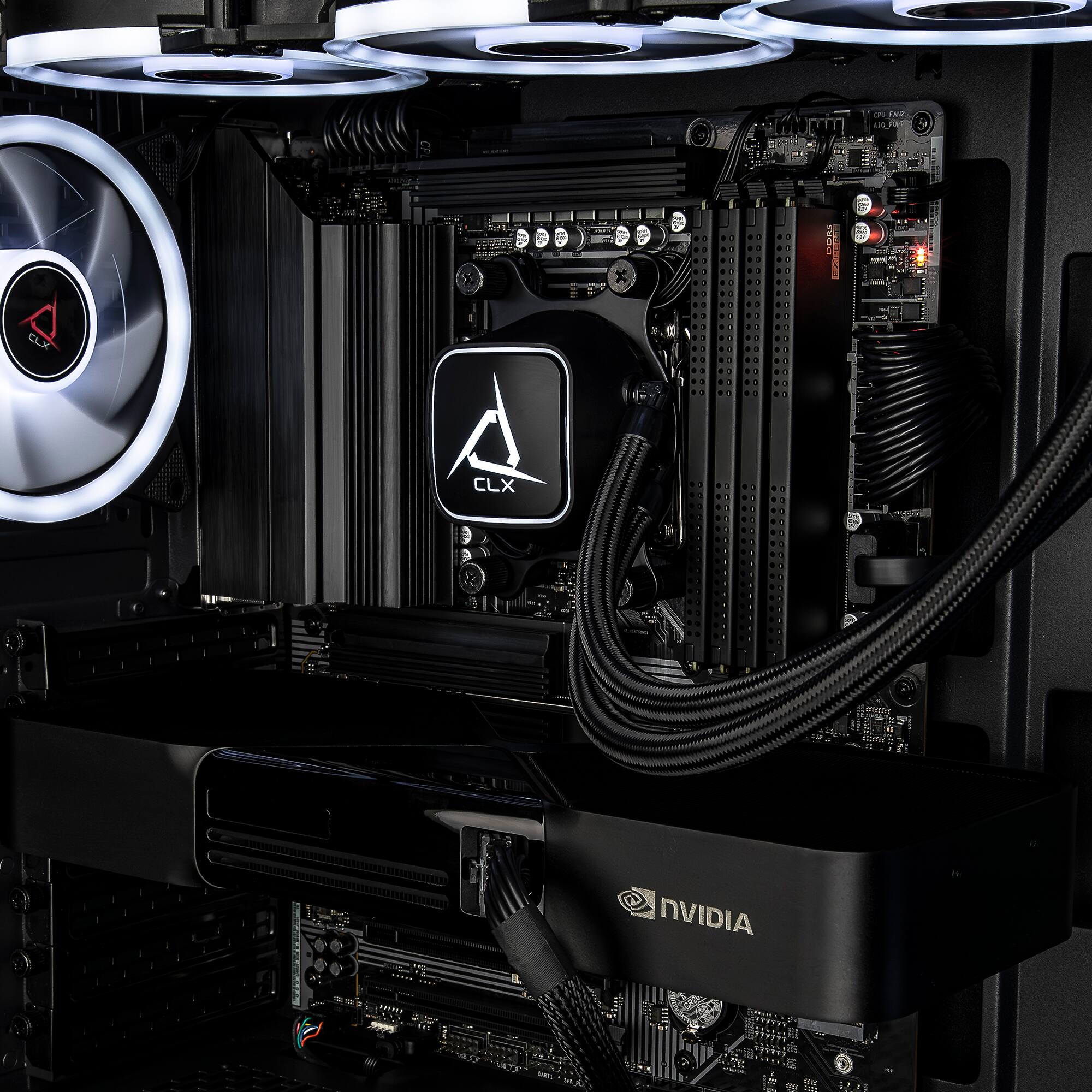 CLX Set Creator Workstation AMD Ryzen 9 9950X3D2 192GB DDR5 NVIDIA