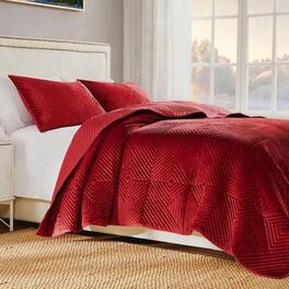Greenland Home Fashions - Greenland Home Fashion Riviera Velvet Quilt Set 2 Pieces Quilt Set Including Pillow Sham Twin/XL - Red