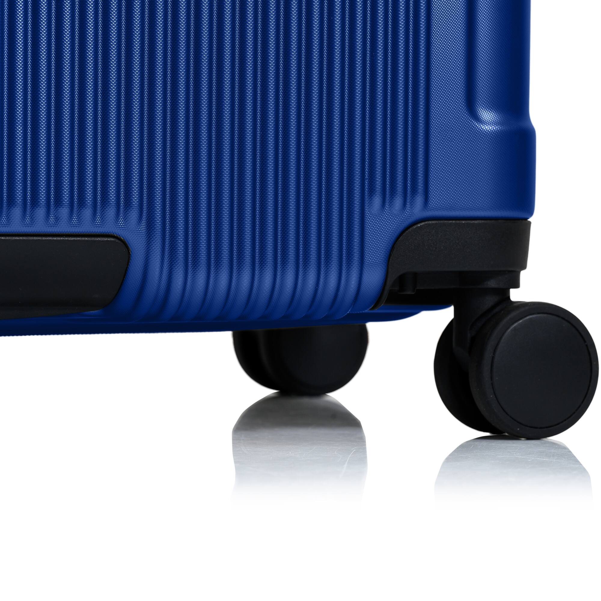 Alt View 1. Champs - Marquis 3-Piece Luggage Set - Navy.