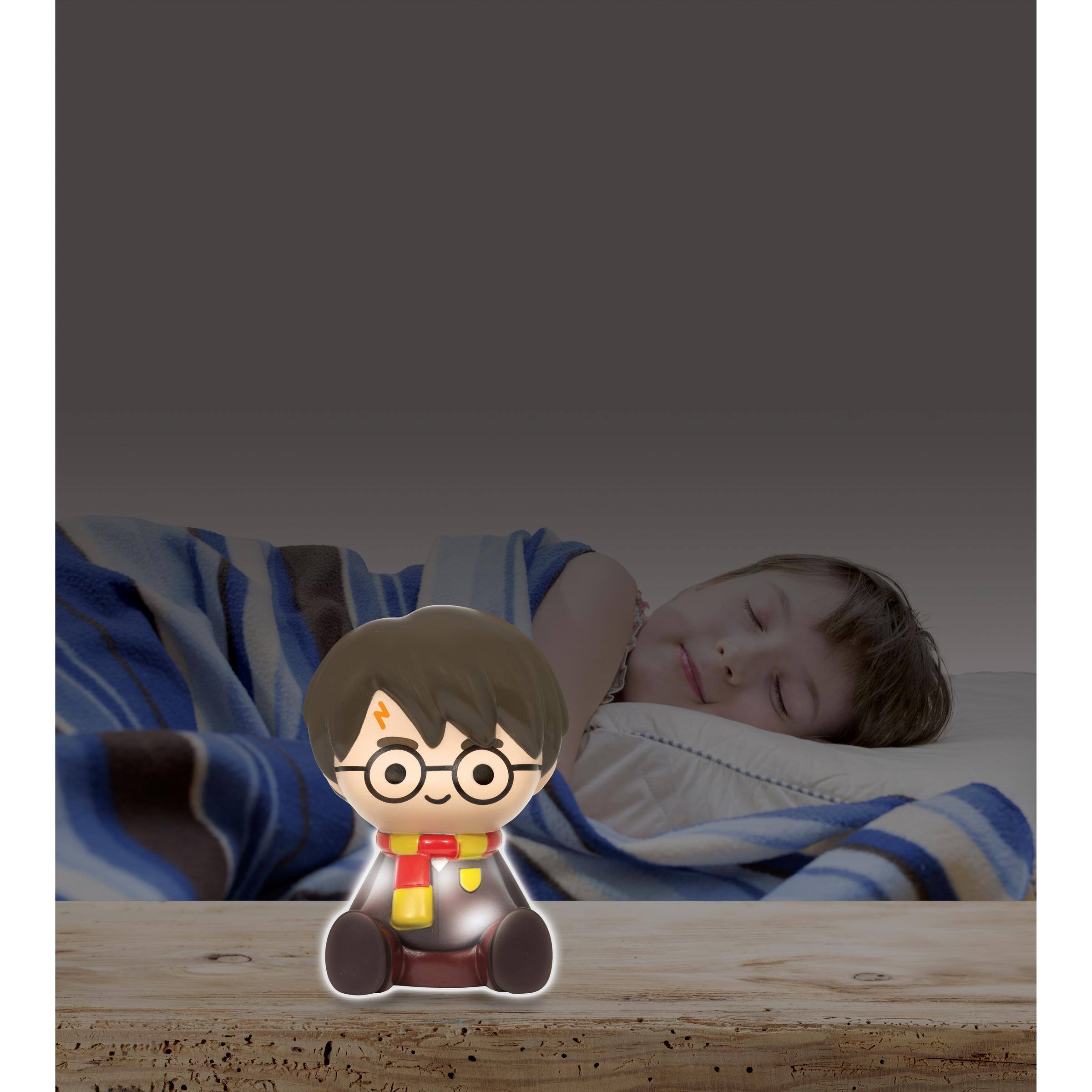 Alt View 4. Lexibook - Harry Potter 3D Design Colour Change Pocket Night Light.