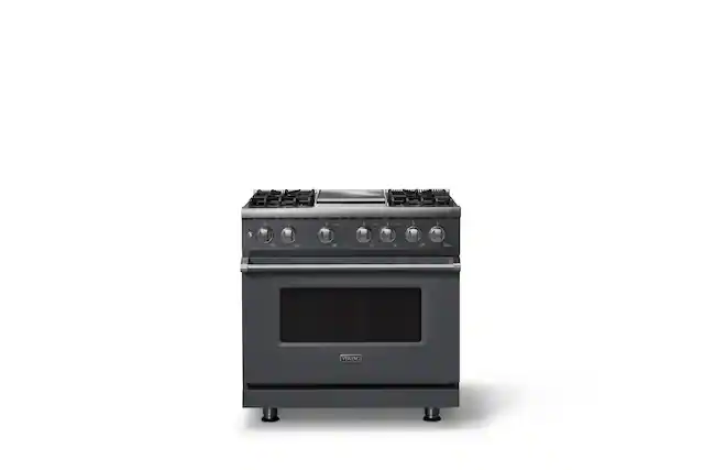 Front. Viking - 36 in. Wide 4 Burner Pro 5 Series 5.6 Cu. Ft. Freestanding Sealed LP Dual Fuel Convection Range/Griddle - Cast Black - Cast Black.