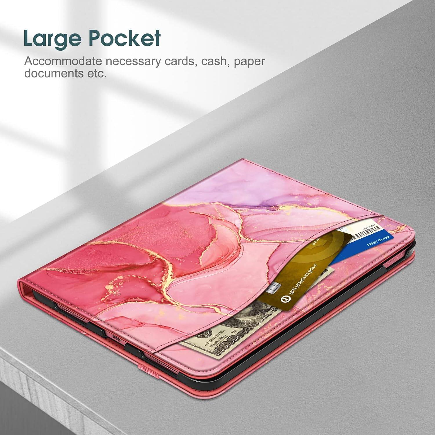 Large Pocket  
Accommodate necessary cards, cash, paper documents etc.
