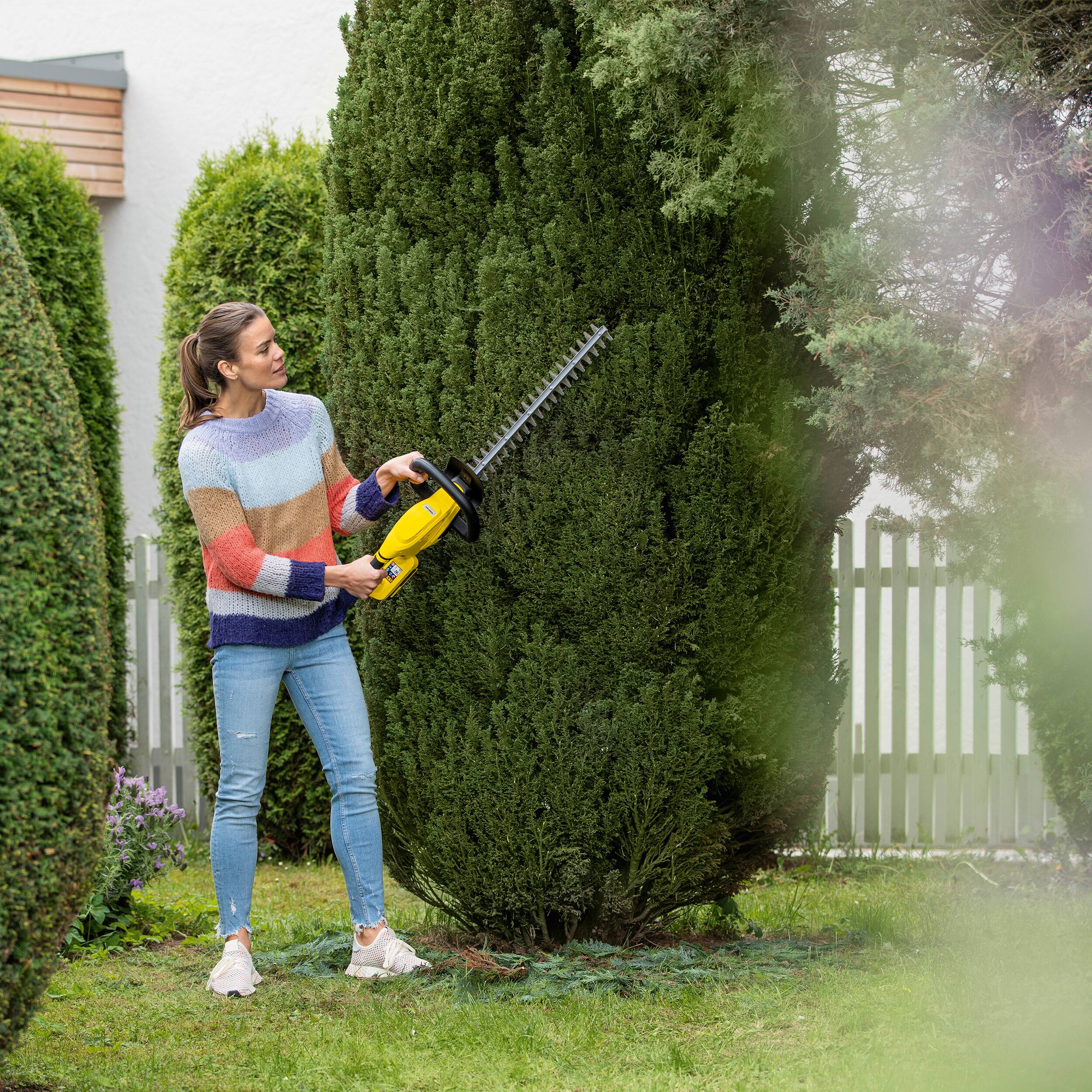 Back. Karcher - Cordless Hedge Trimmer, Diamond-ground blade, Rotating handle - Tool Only.