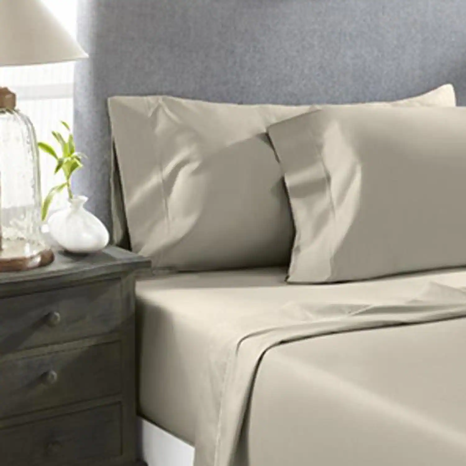 Alt View 1. HN International Group - Perthshire Platinum Concepts 800 Thread Count Solid Sateen Sheet - 4 Piece Set - King, Taupe - Taupe.