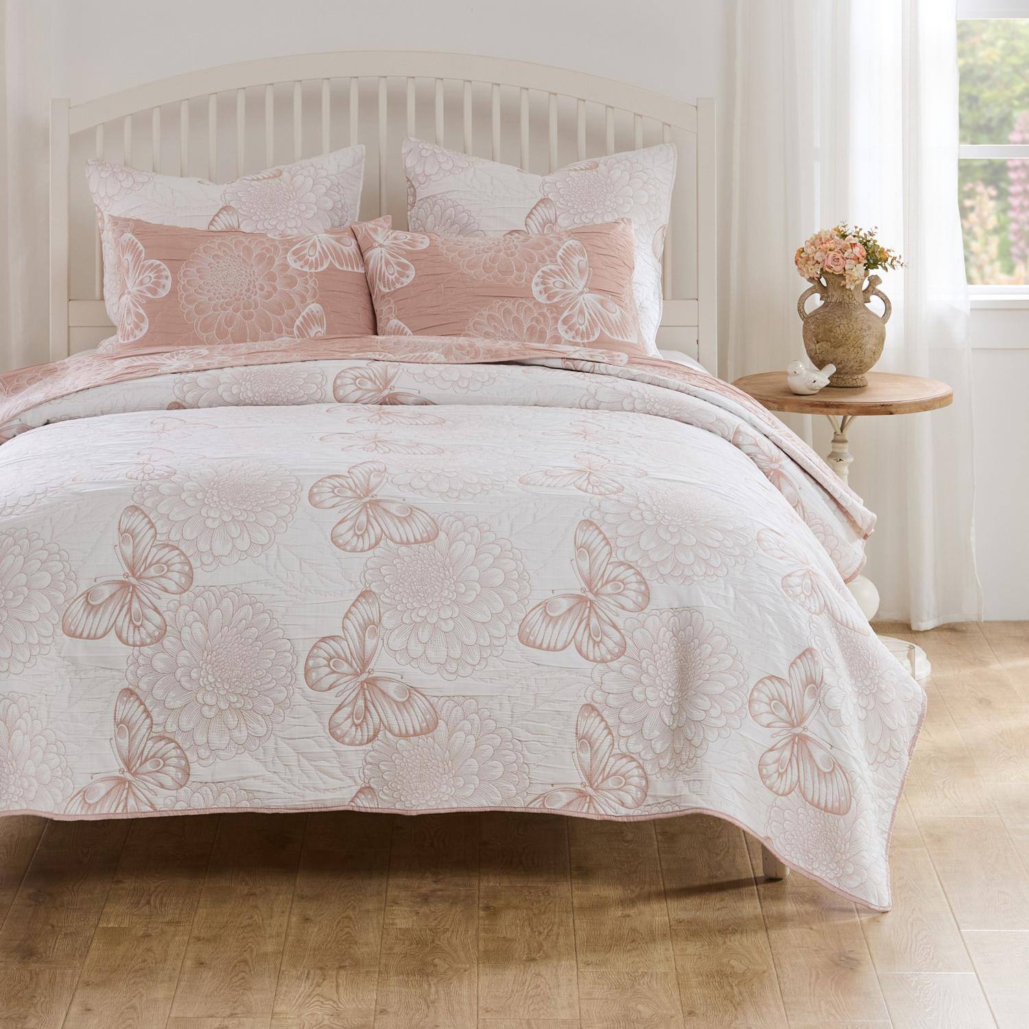 Alt View 1. Greenland Home Fashions - Greenland Home Fashions Mariposa Luxurious Modern Design Coverlet Bedding Set 3-Piece Full/Queen Pink - Pink.