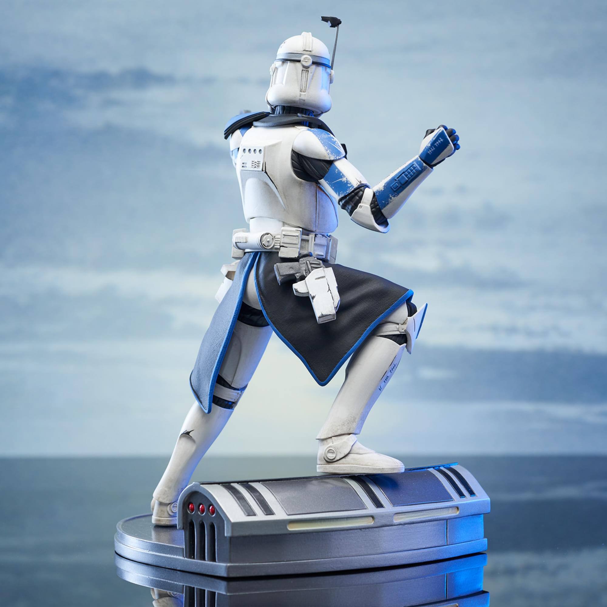 Alt View 2. Diamond Select Toys - Star Wars Premier Collection Captain Rex Statue 10 Inch Resin Statue - Grey.
