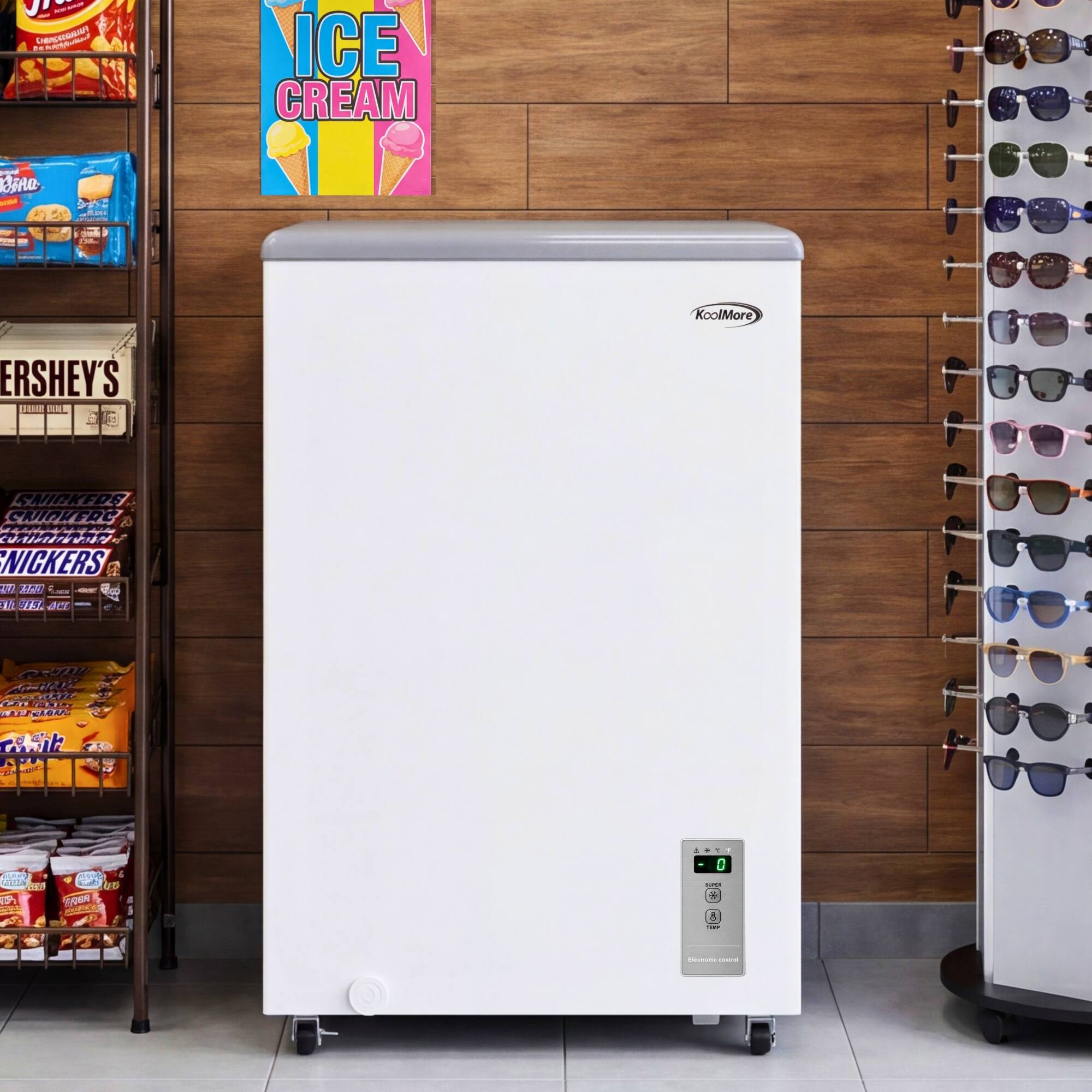 - J - Coang ICE CREAM
- CnE a
- KoolMore
- ERSHEY'S
- CAICKEDS
- CRIIOHED
- ran
- NICKERS
- 0 X
- - o 10
- det RIL A
- nEZ
- PIN V1
- CARL O
- D
- PAR CU
- Boed
- AV 5
- Stpe
- madin
- +