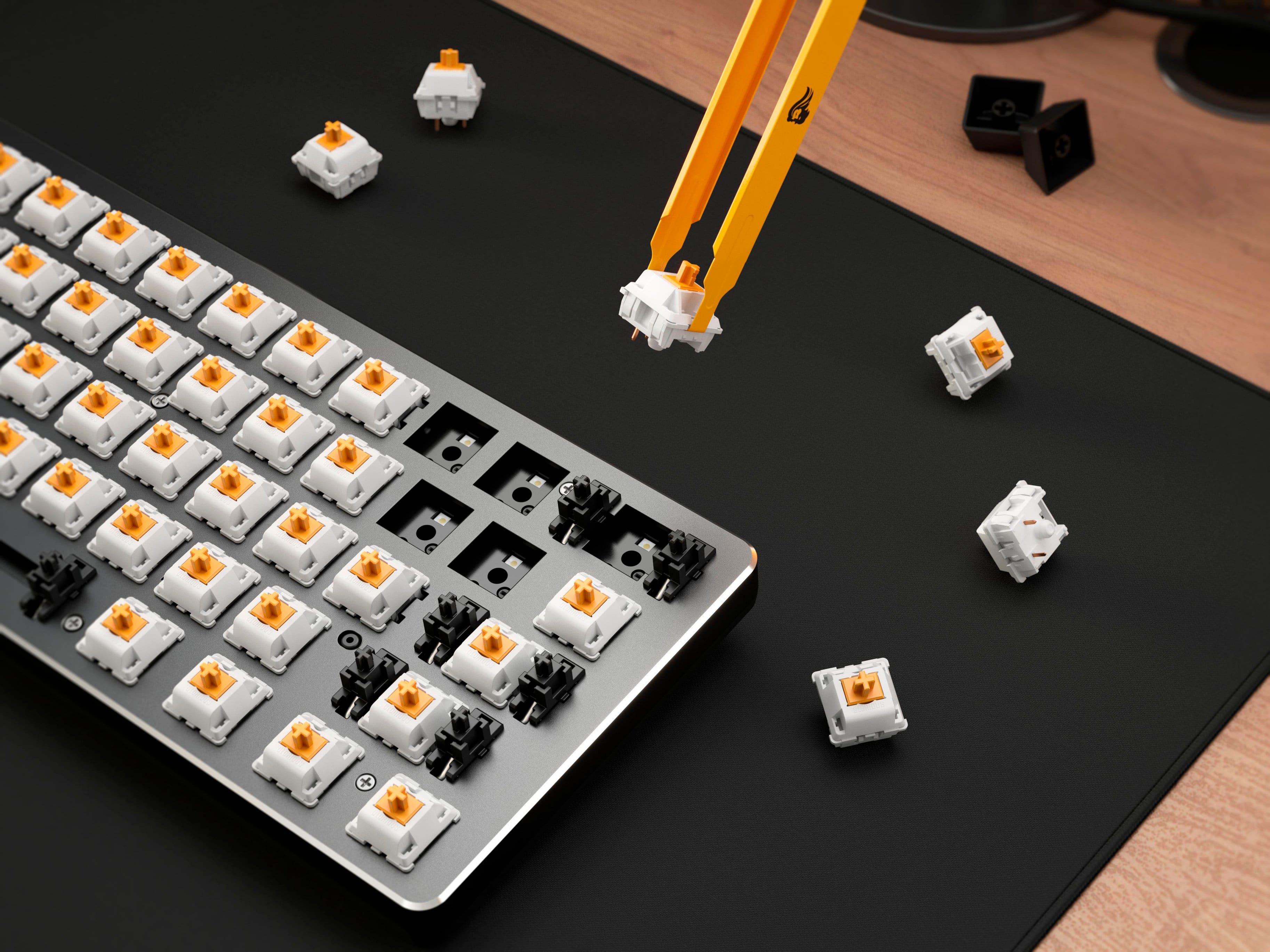 Alt View 14. Glorious - Switch Puller with Stainless Steel Body for Mechanical Keyboards - Orange.