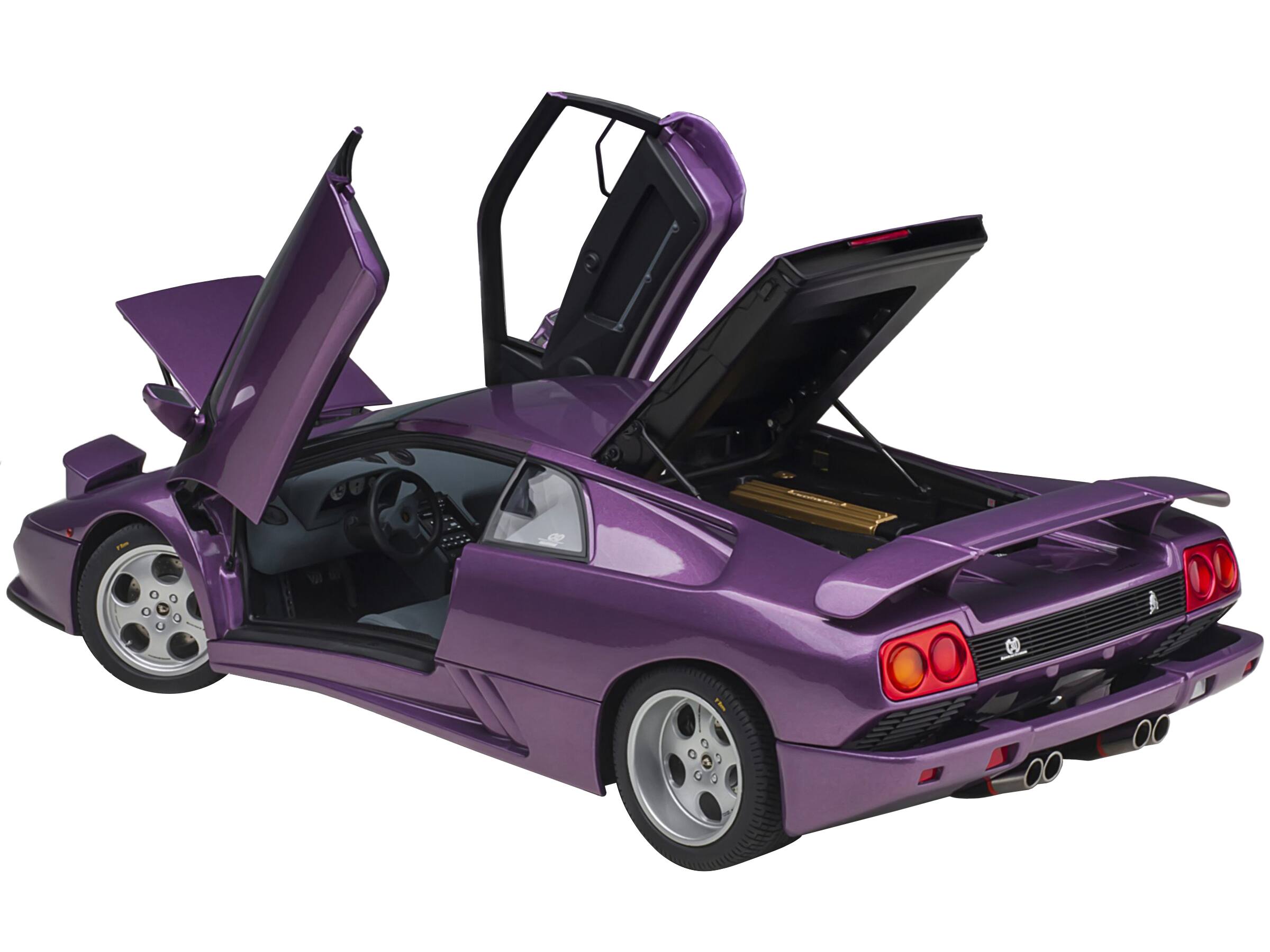 Angle. Autoart - Lamborghini Diablo SE30 Viola Purple Metallic 1/18 Model Car by Autoart - Viola Purple Metallic.