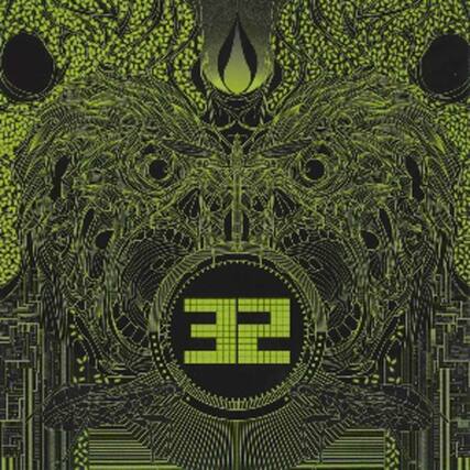 Front. FAT32 - Fat32 - COMPACT DISCS.