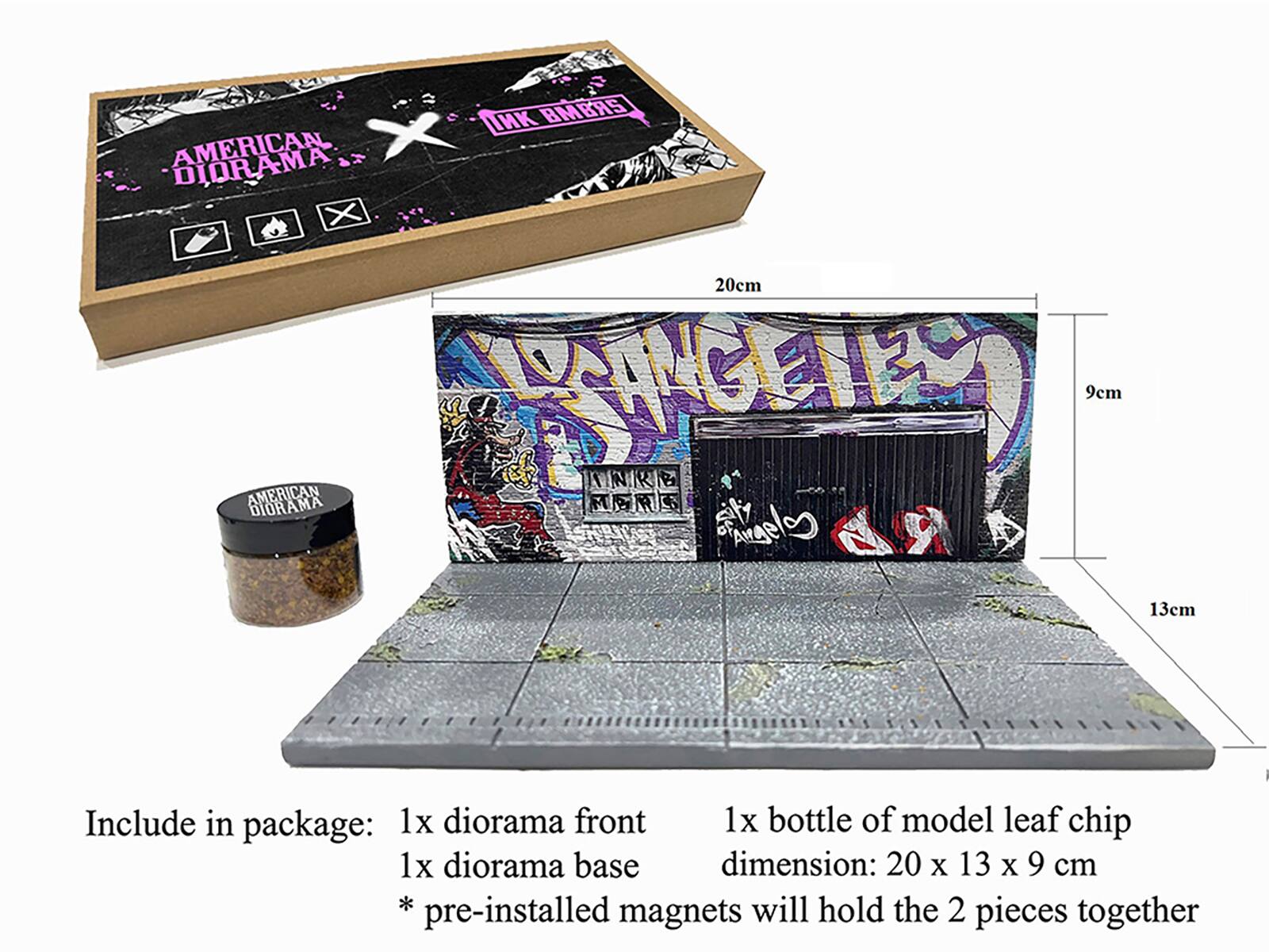 AMERICAN DIORAMA  
LK BOMBAS  

Include in package:  
1x diorama front  
1x diorama base  
1x bottle of model leaf chip  

Dimension: 20 x 13 x 9 cm  
*pre-installed magnets will hold the 2 pieces together