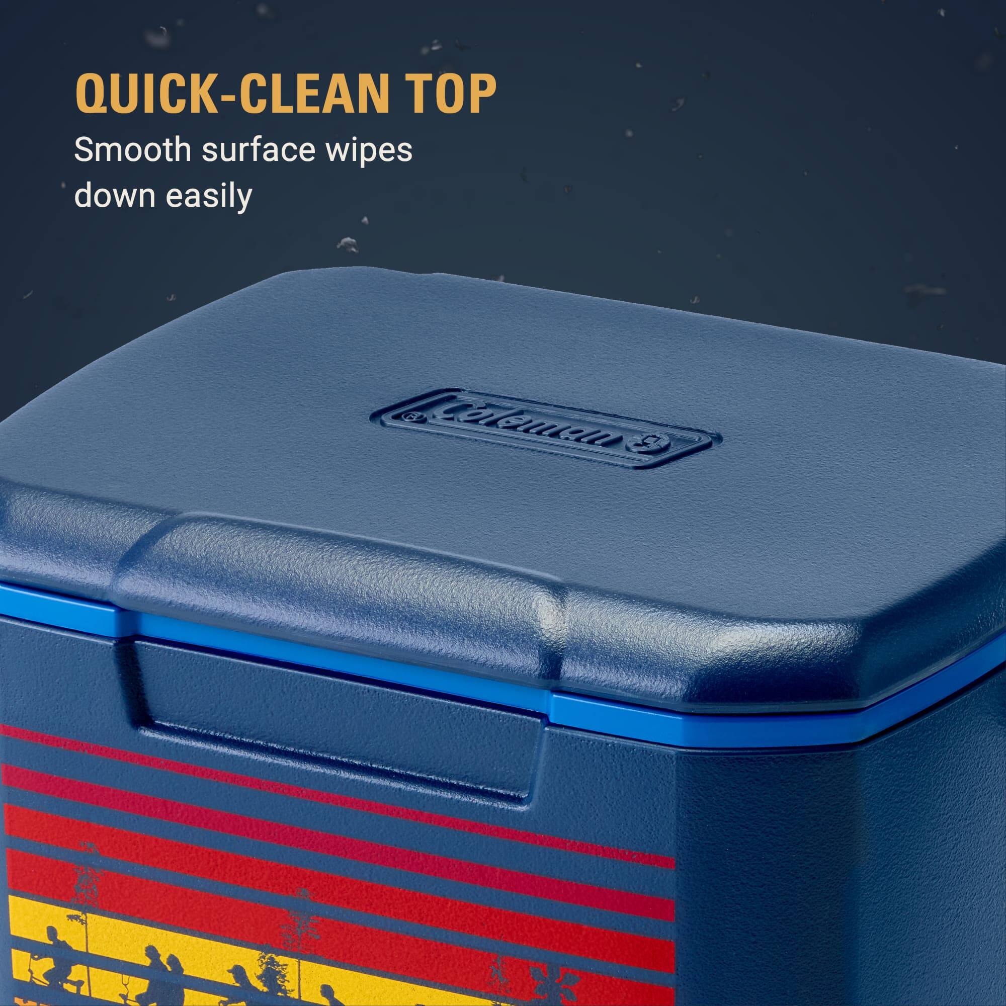 QUICK-CLEAN TOP  
Smooth surface wipes down easily
