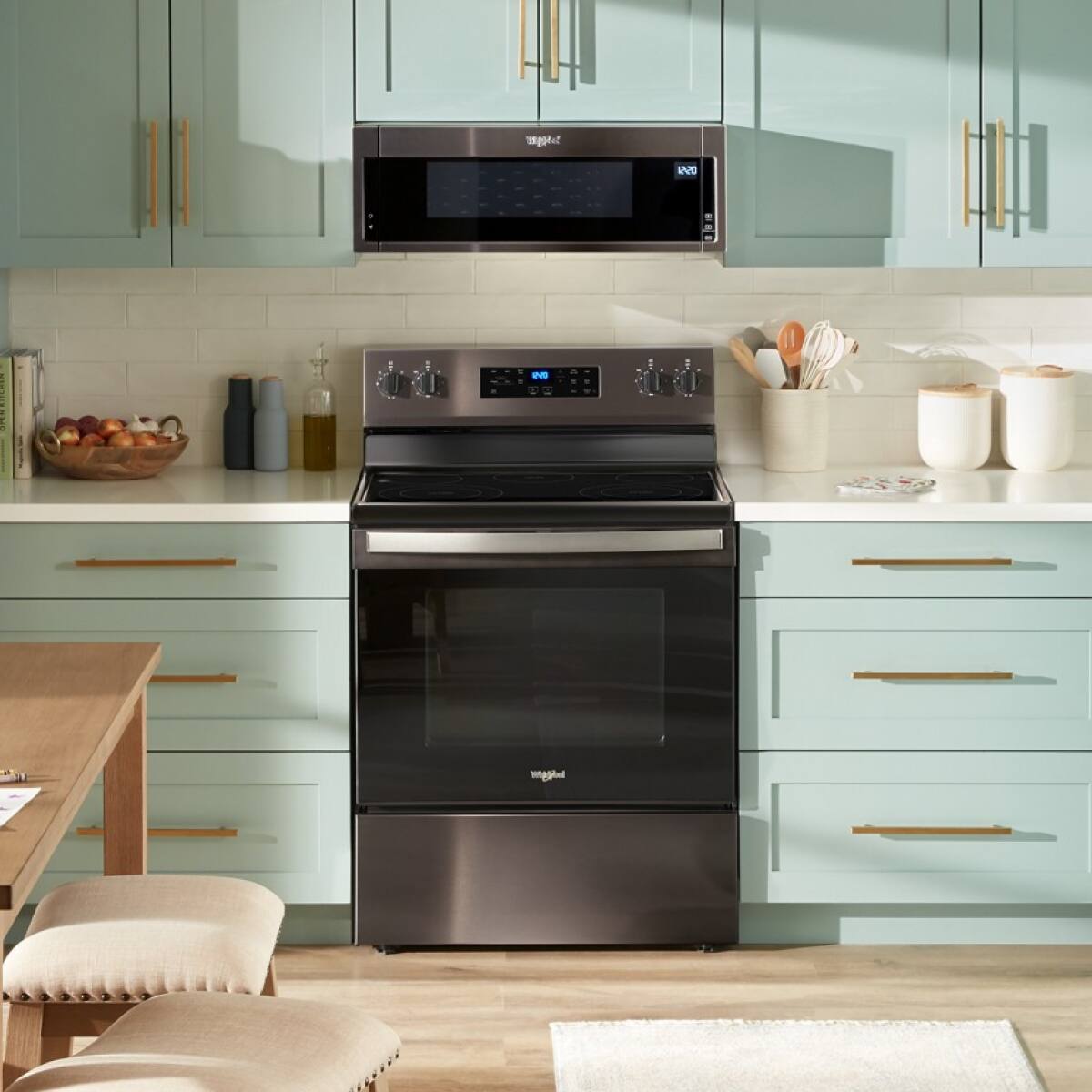 Alt View 6. Whirlpool - Whirlpool - 5.3 Cu. Ft. Freestanding Electric Range with Cooktop Flexibility - Black Stainless Steel - Black Stainless.