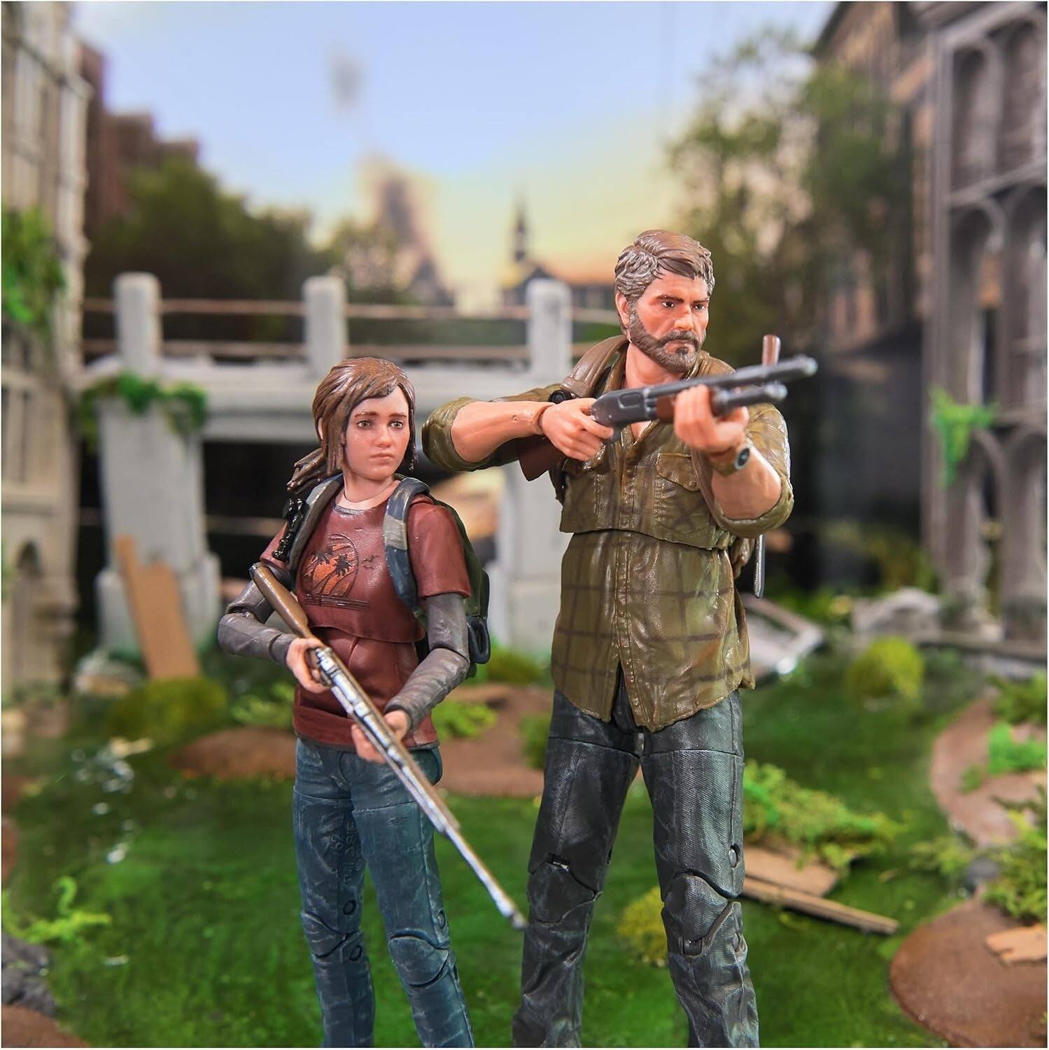 Alt View 3. Spin Master - Playstation: The Last of Us - Joel and Ellie 2 6" Figure.