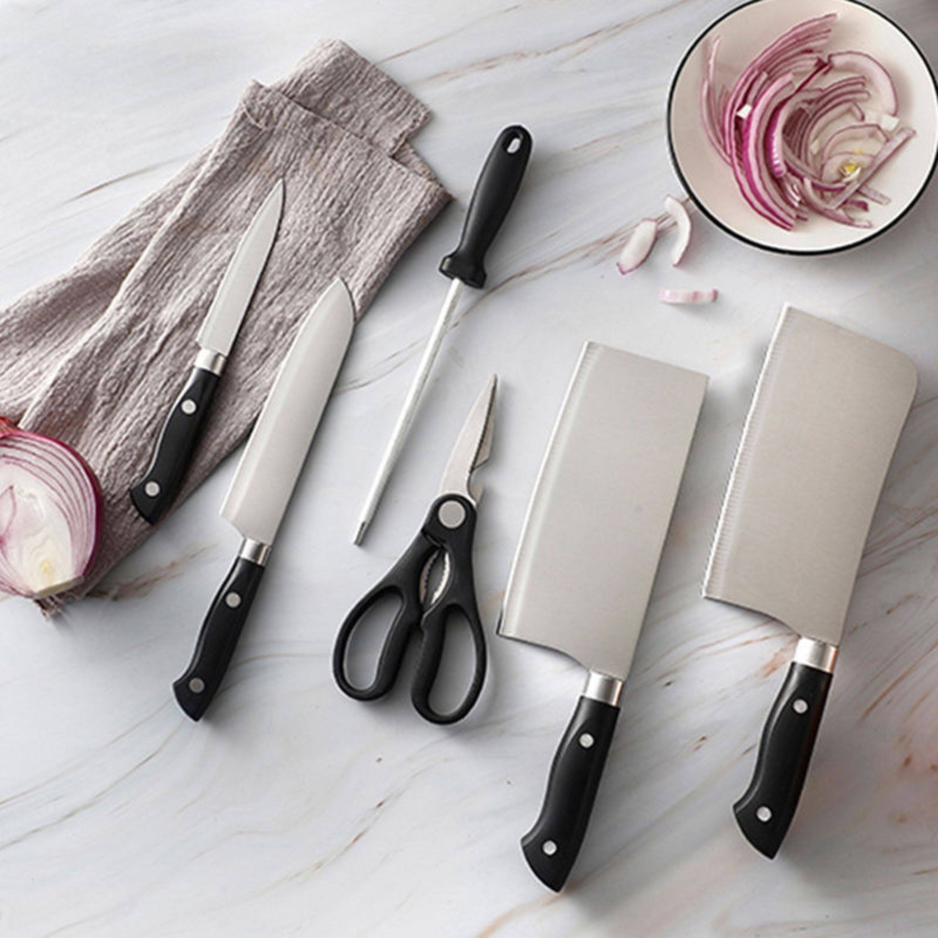 Angle. Kitcheniva - 7-Piece Stainless Steel Knife Set with Plastic Block and Handle.