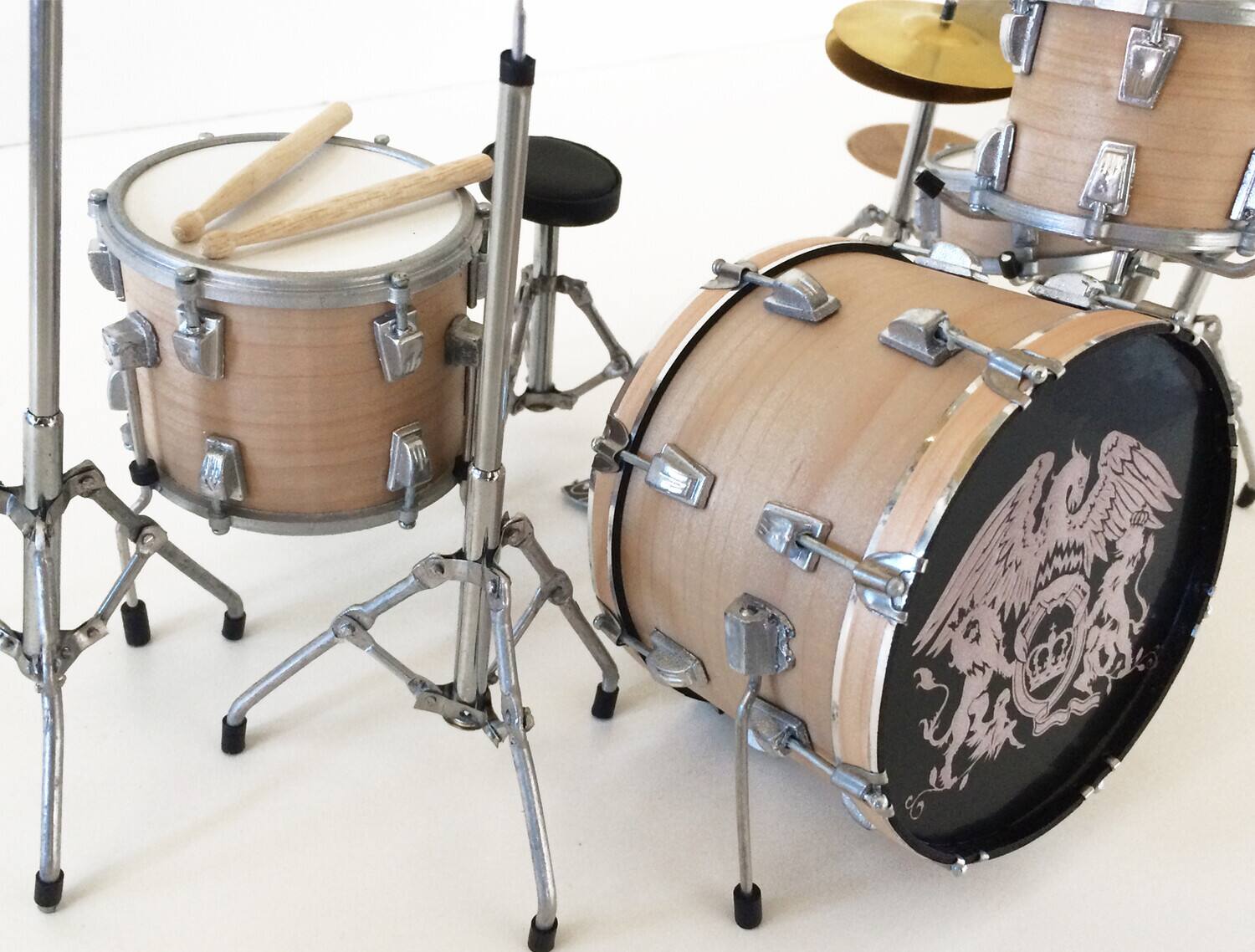 Alt View 2. Axe Heaven - Queen - Queen Crest 1:4 Scale Miniature Drum Kit Replica Collectible   - COLLECTIBLES - Multicolor.