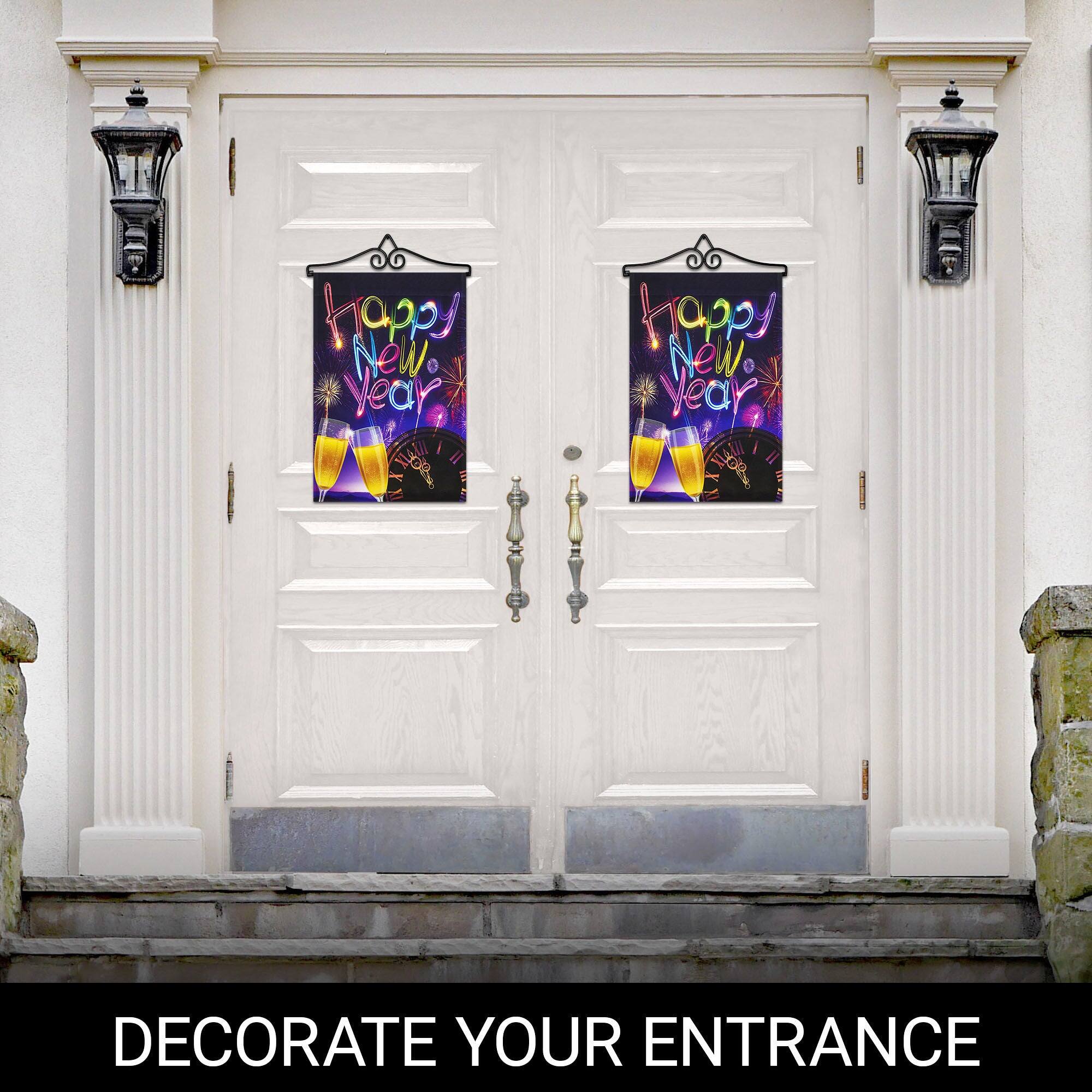 Happy New Year  
Happy New Year  

DECORATE YOUR ENTRANCE