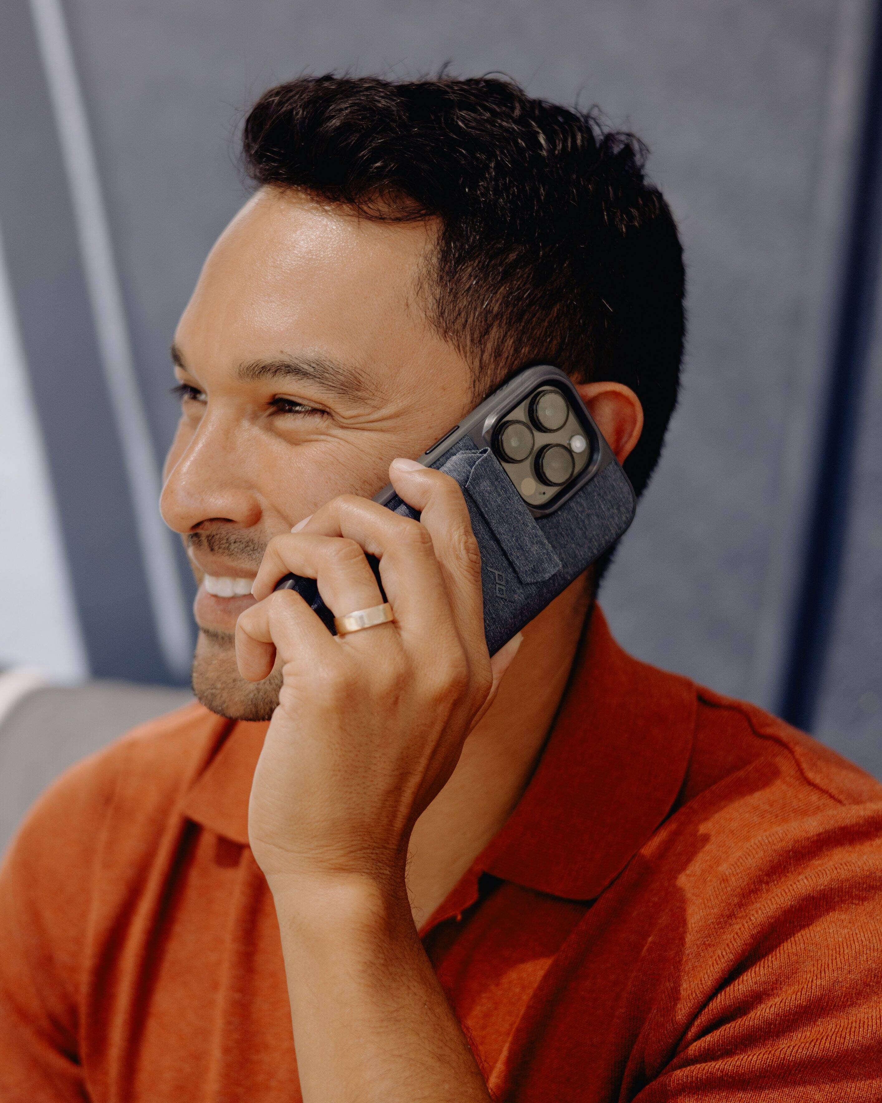 Alt View 17. Peak Design - Mobile Wallet Slim - Charcoal.