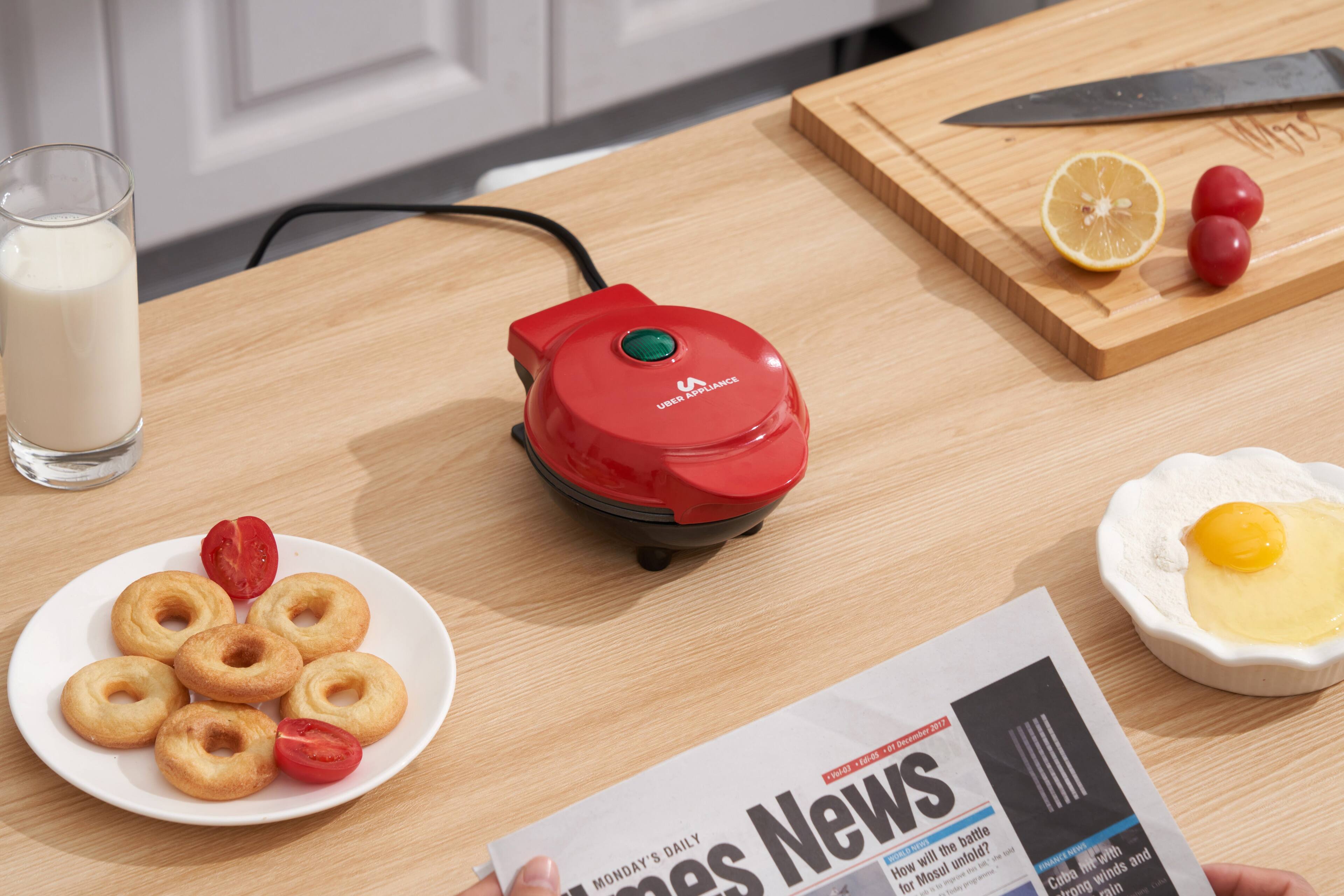 Sure, here is the corrected and grouped text from the image:

---

**Monday's Daily News**

**December 15, 2017**

**How will the battle for Mosul unfold?**

**Cuba hit with strong winds and rain**

---

**Uber Appliance**