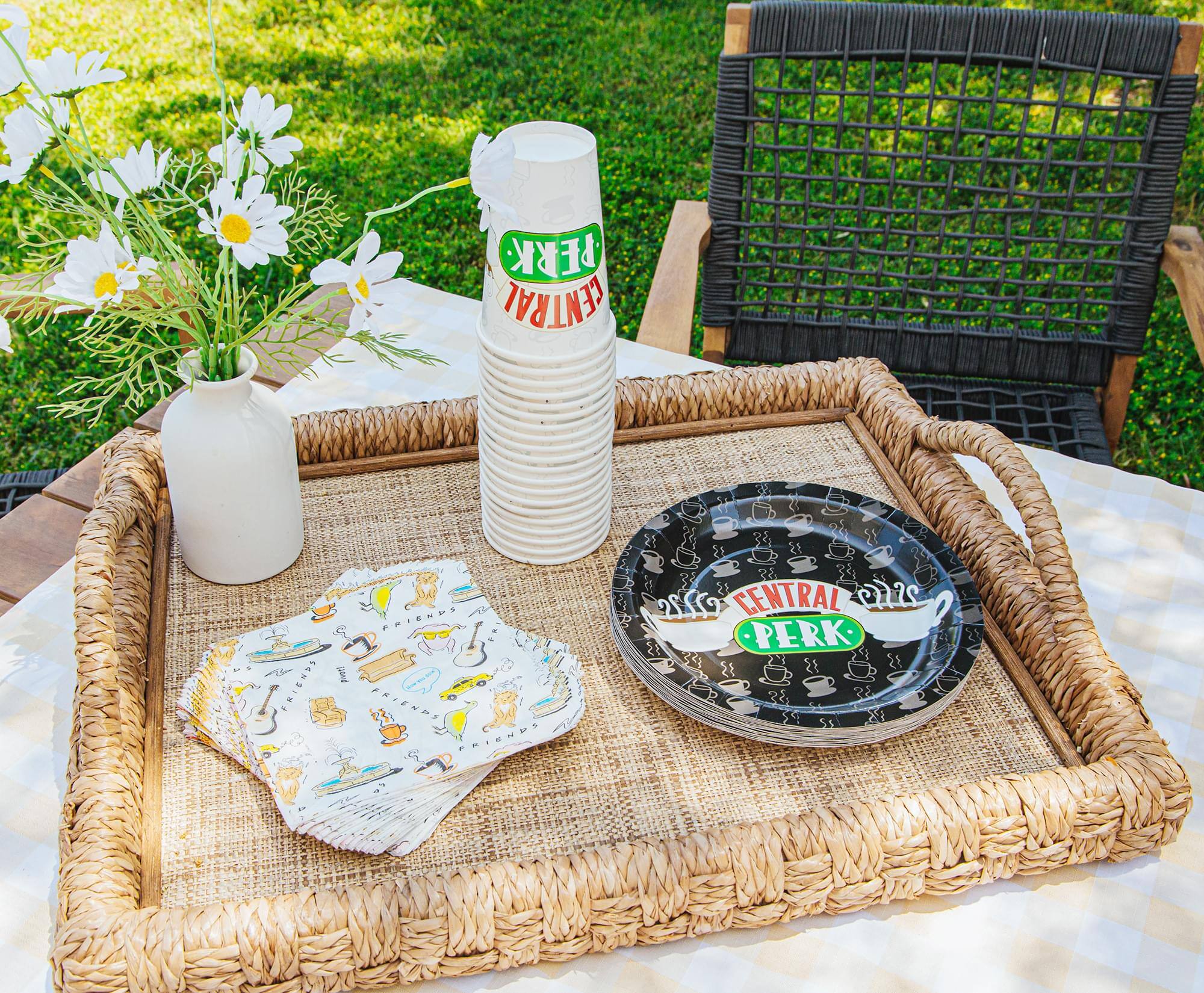 CENTRAL PERK  
CENTRAL PERK  
CENTRAL PERK