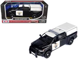 Motormax - 2019 RAM 1500 Laramie Crew Cab Black & White "California Highway Patrol" Pickup with Camper 1/27 Law Enforcement Series - Black And White