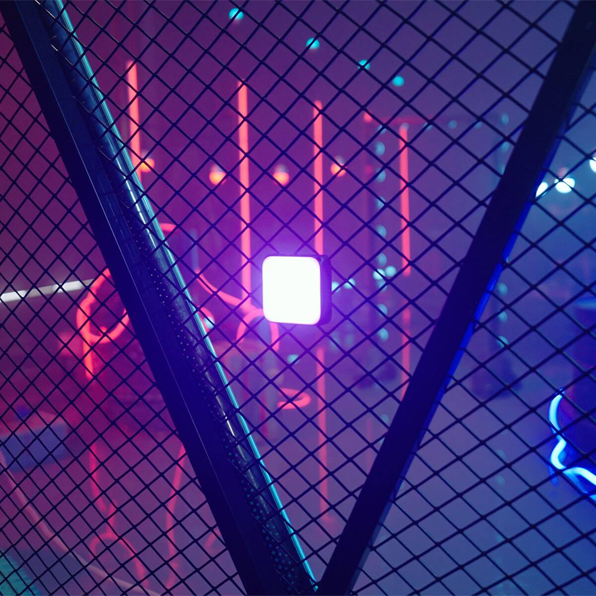 Alt View 2. Zeniko - Zeniko VS5 R Mini RGB LED Light.