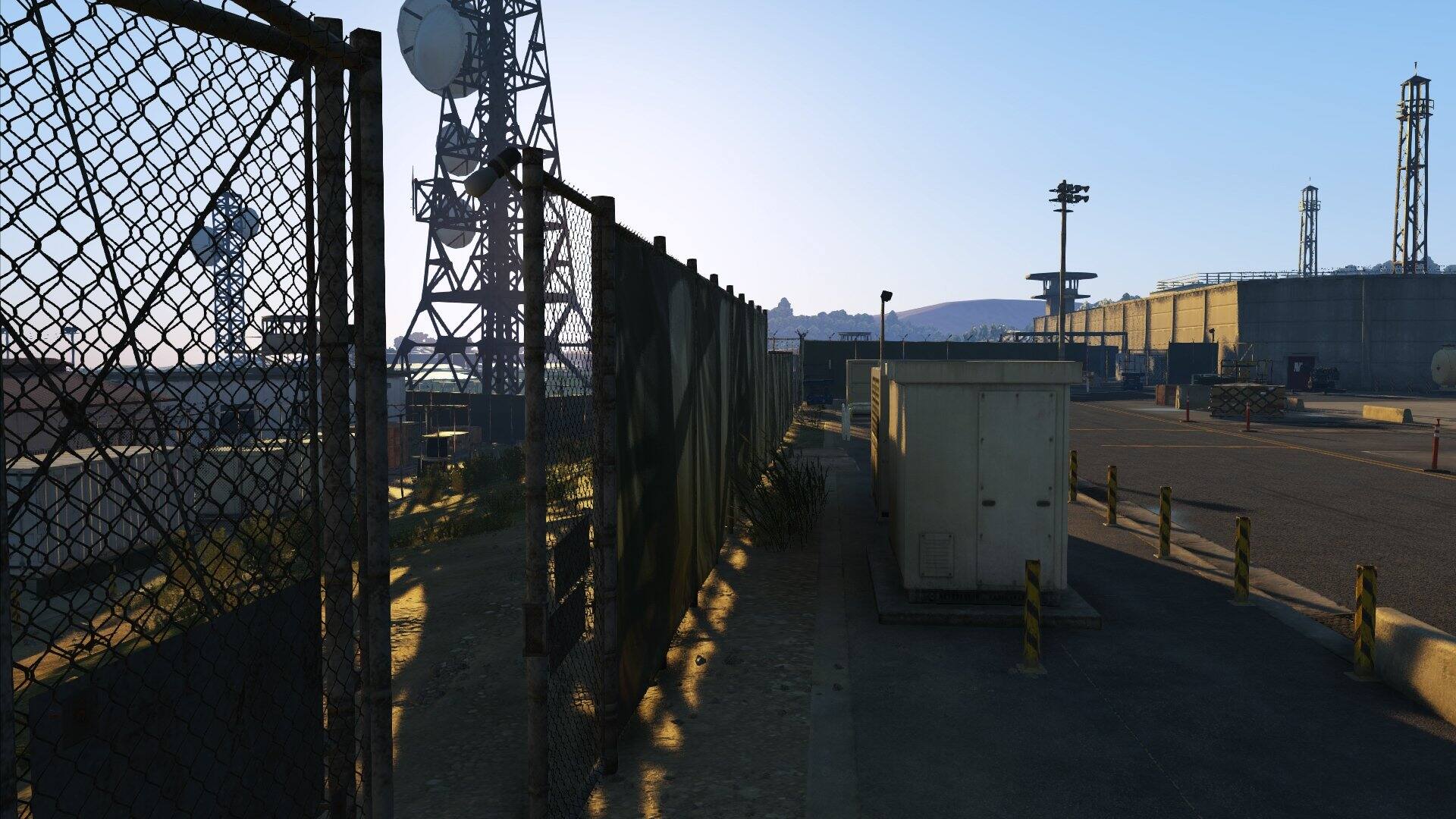 Left. Konami - Metal Gear Solid V: Ground Zeroes - PlayStation 4.