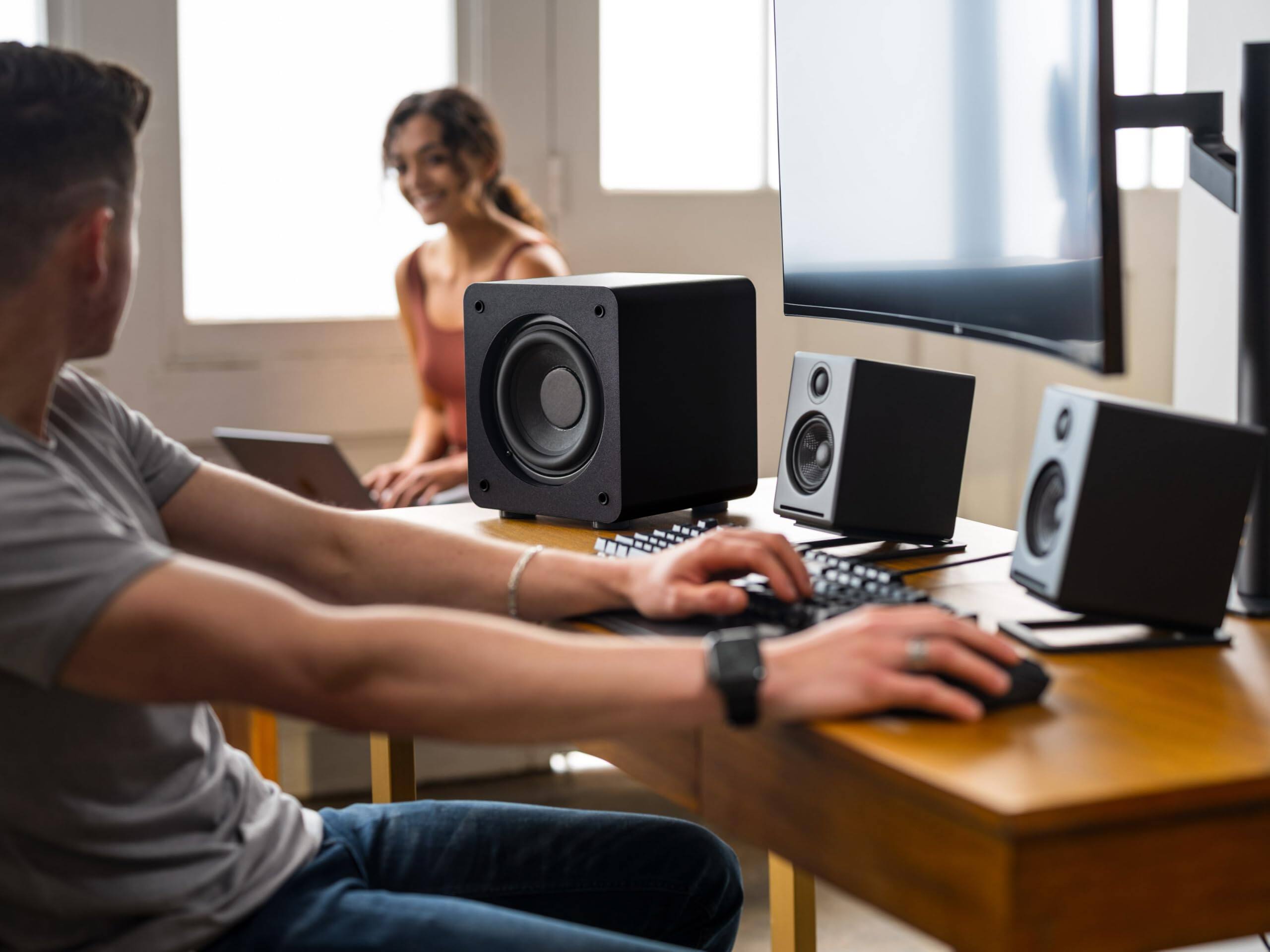 Alt View 1. Audioengine - S6 Wireless Subwoofer - Black.