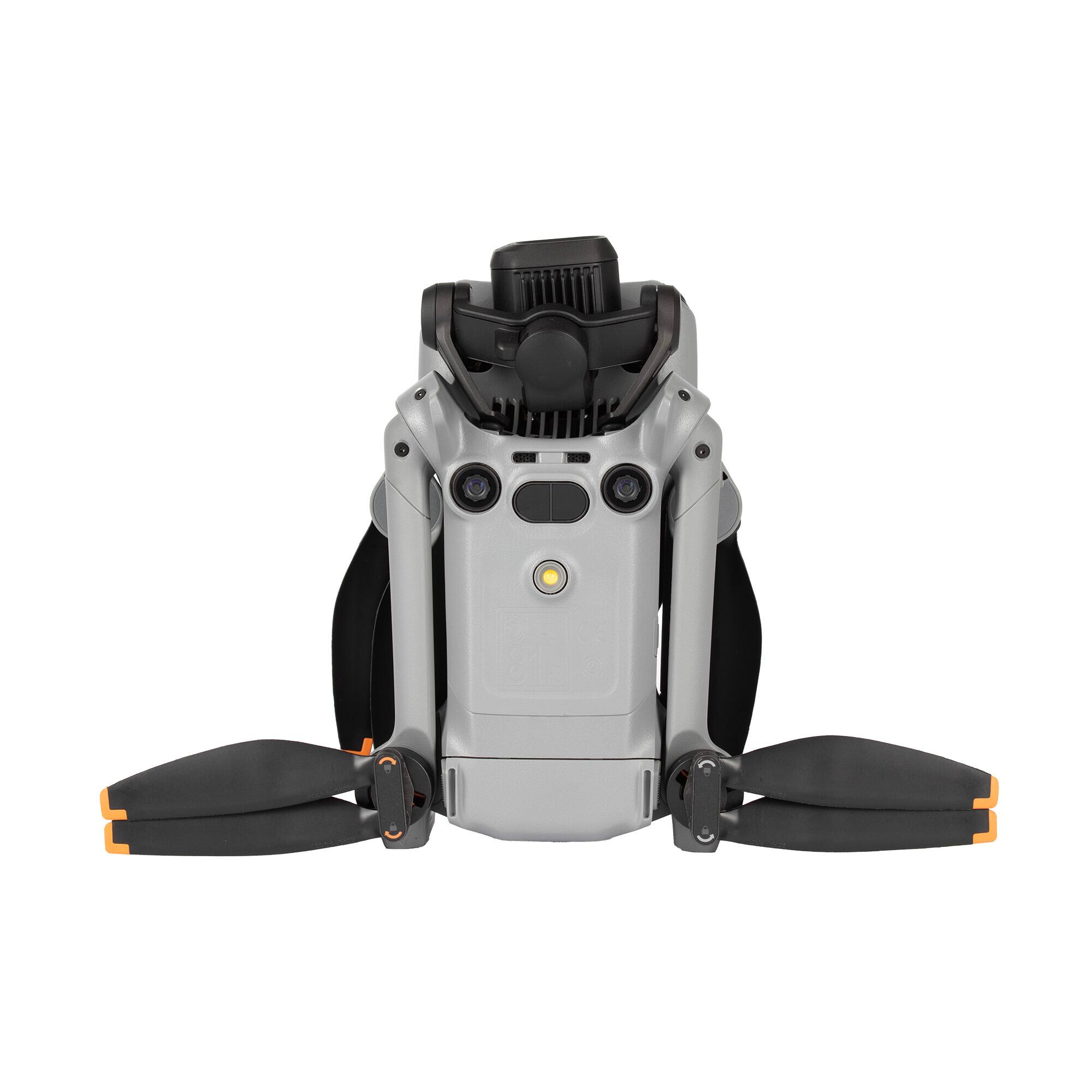 Alt View 5. DJI - Mini 5 Pro Drone Fly More Combo Plus (DJI RC 2) - Gray.