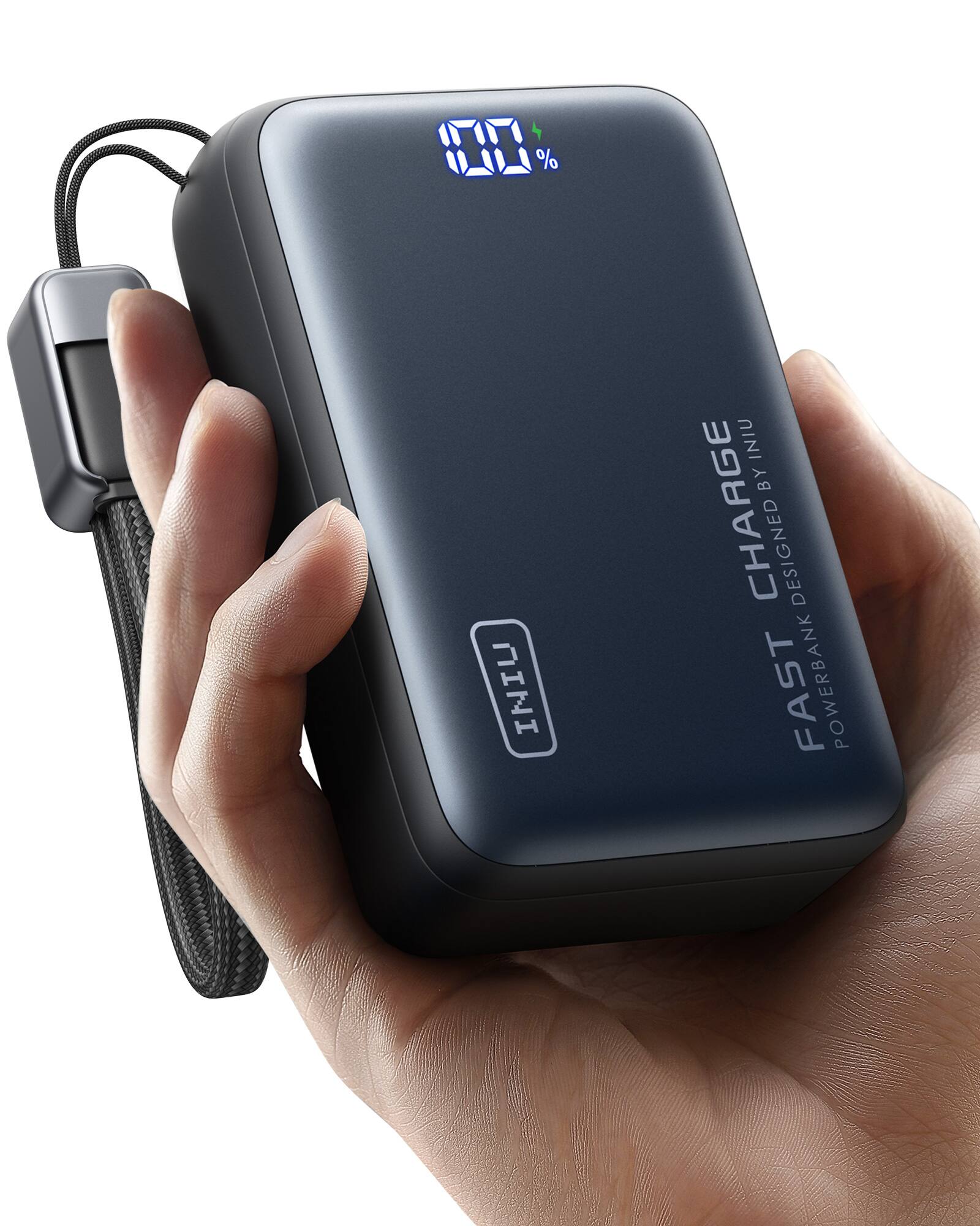 100%  
FAST CHARGE  
POWER BANK DESIGNED BY INIU  
INIU
