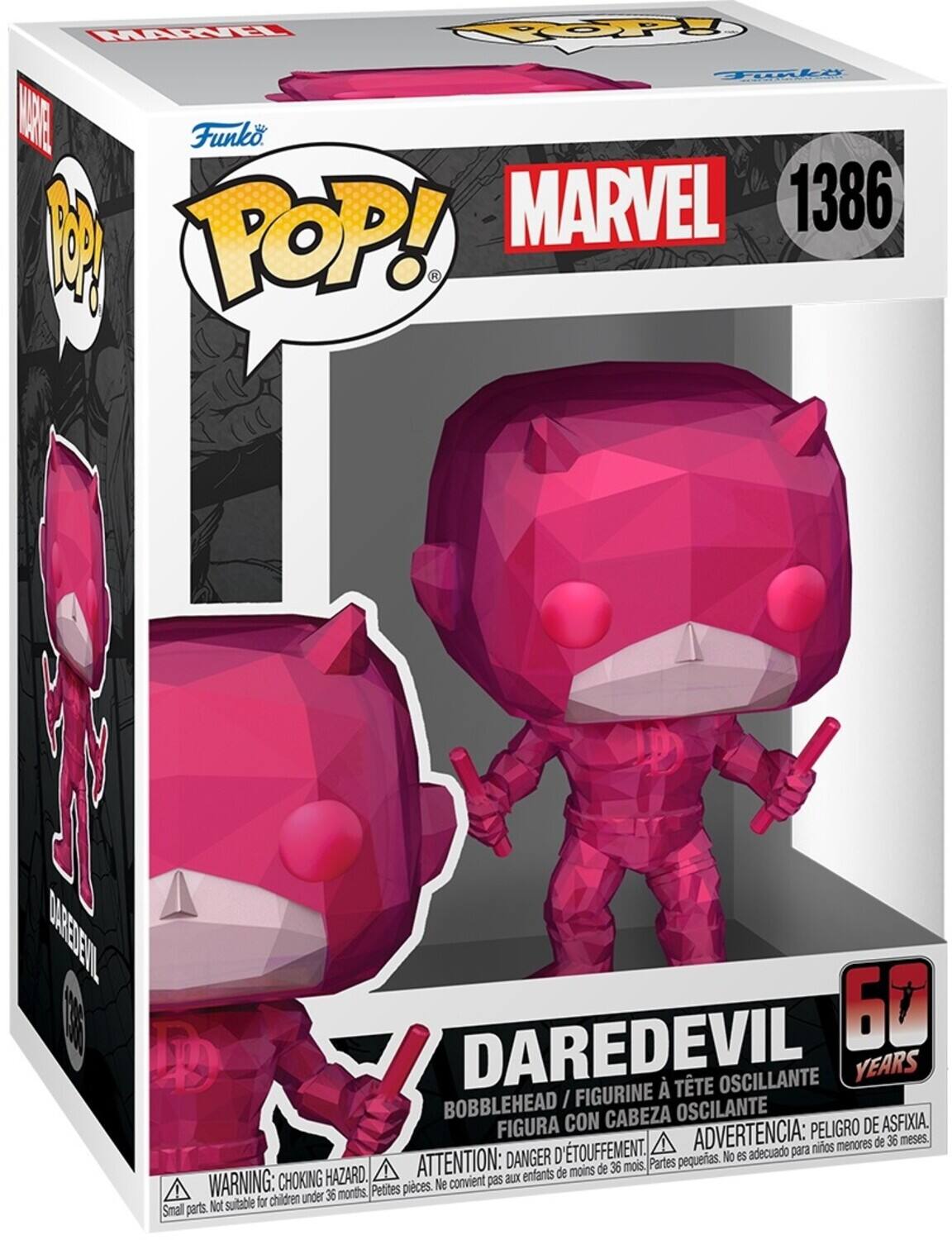 MARVEL 1386 POP! DAREDEVIL 60 YEARS BOBBLEHEAD / FIGURINE À TÊTE OSCILLANTE FIGURA CON CABEZA OSCILANTE DANGER D'ÉTOUFFEMENT. PARTIES PEQUEÑAS. No es adecuado para niños menores de 36 meses. Petites pièces. Ne convient pas aux enfants de moins de 36 mois. WARNING: CHOKING HAZARD. Small parts. Not suitable for children under 36 months.