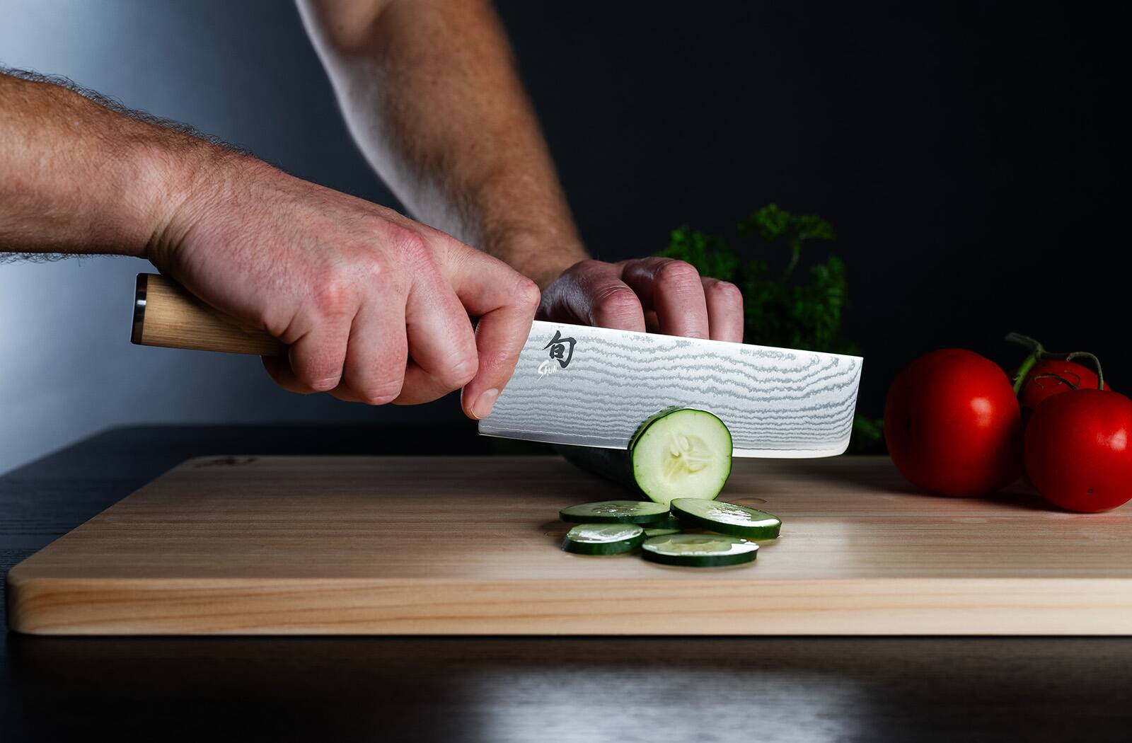 Alt View 3. Shun - Classic Blonde 6.5 Inch Nakiri Knife - Silver.