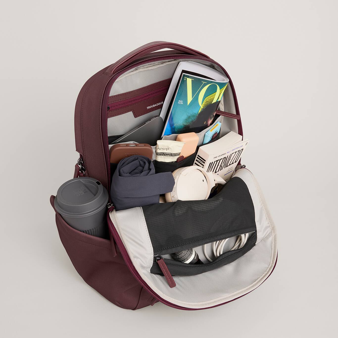 TROUBADOUR

VOGUE

Aesop

VITTOREZZO