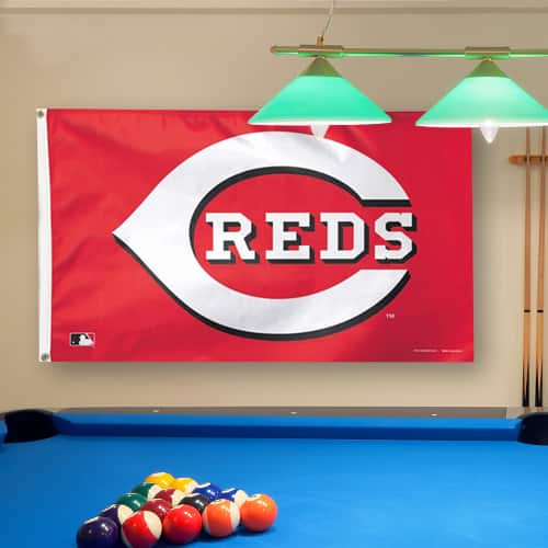WinCraft - Cincinnati Reds Deluxe 3' x 5' Flag - Multicolor