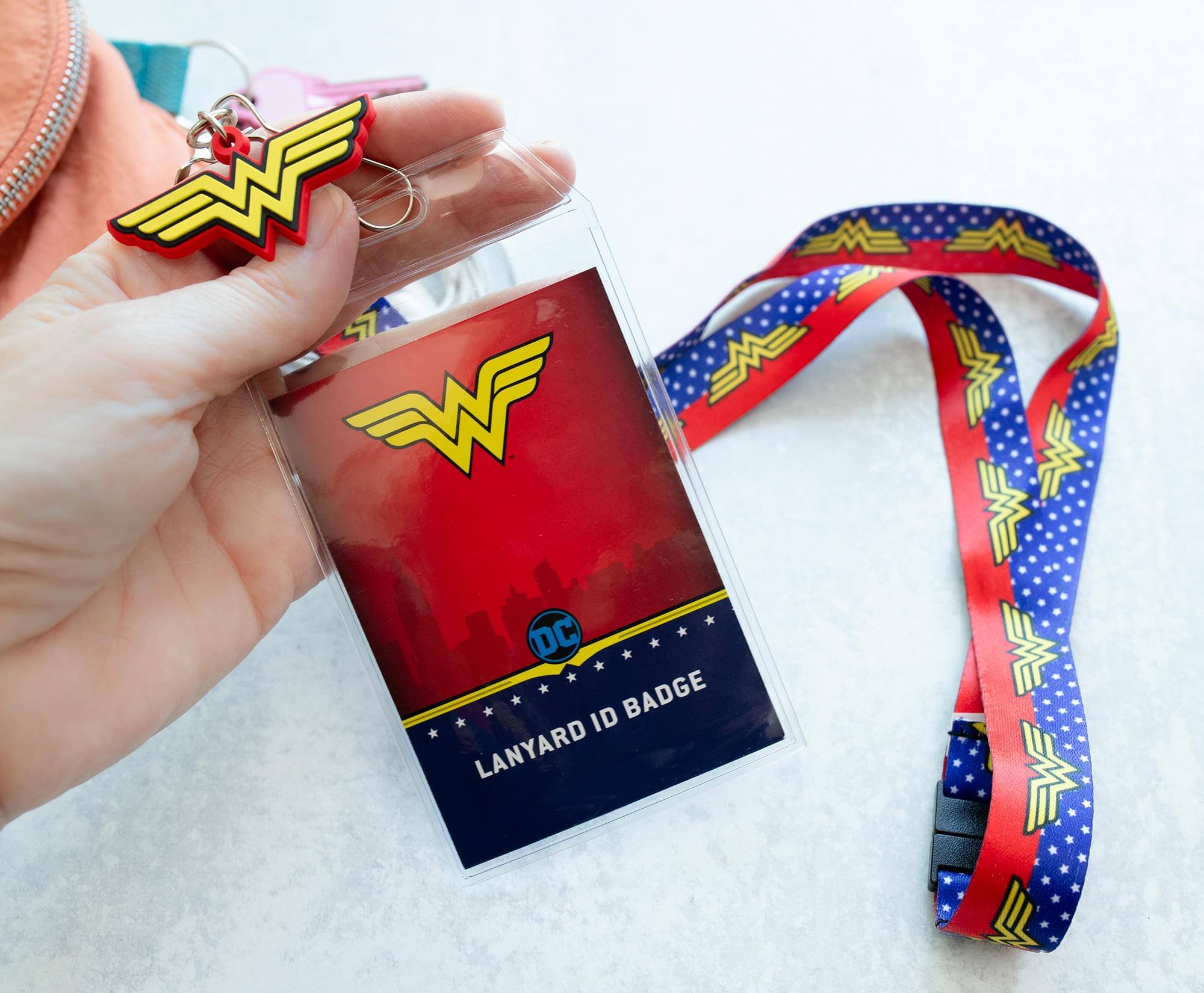 DC  
LANYARD ID BADGE