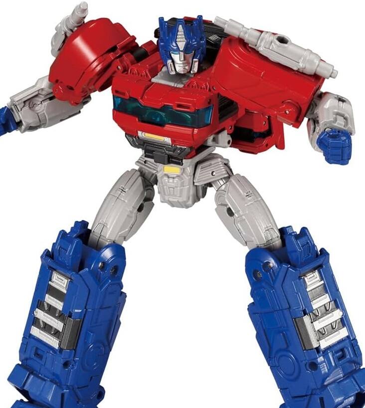 Front. Transformers - Brave Commander Optimus Prime Leader Class | Transformers: One | Takara Tomy.
