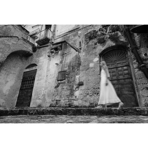 Alt View 6. Sony - Sony Alpha 7CR Mirrorless Full-Frame Interchangeable Lens Hybrid Camera Bundle.