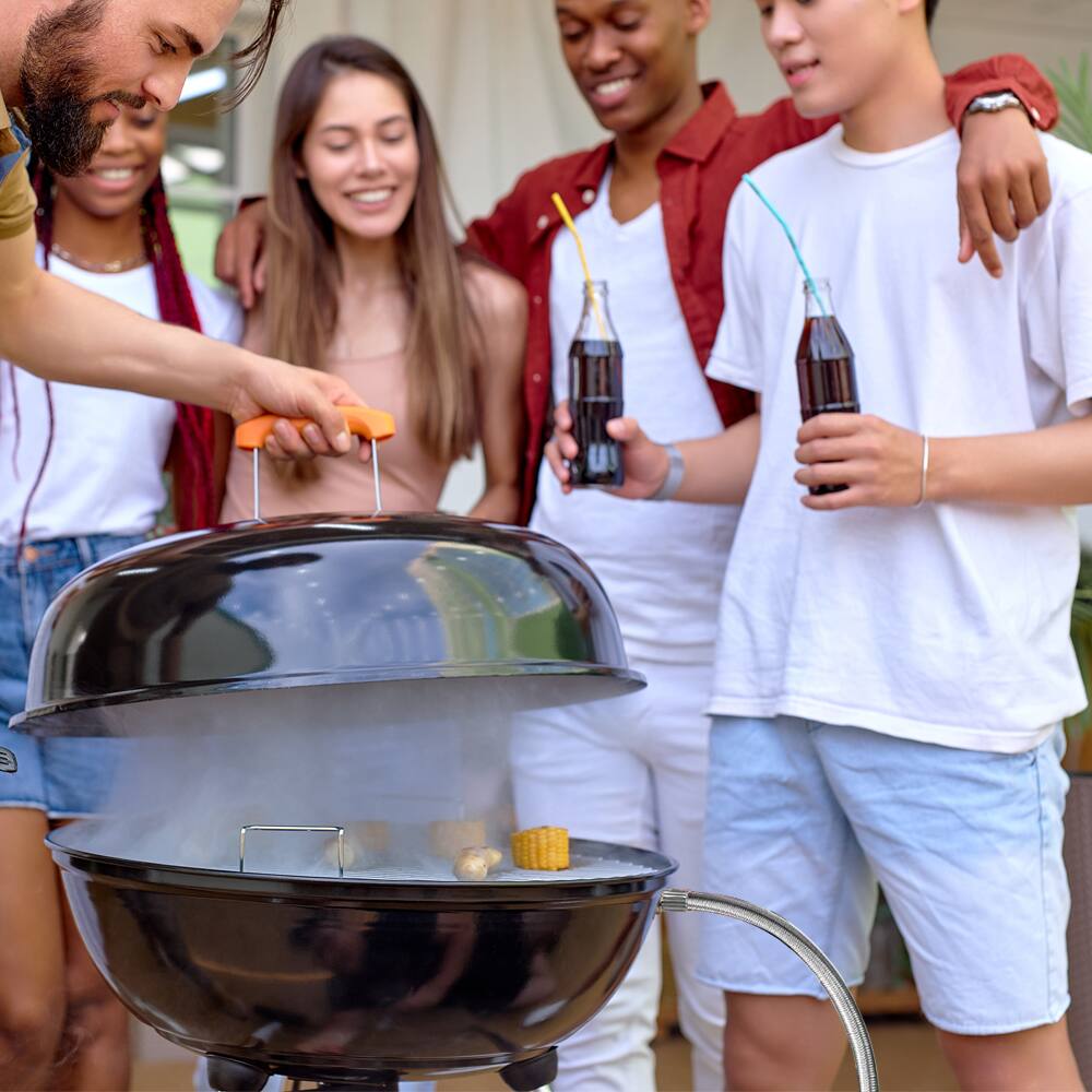 Alt View 4. Empava - 5FT Propane Hose with Gauge – CSA Certified, Universal 1lb to 40lb Tank Adapter for Grills, Heaters & Camping - Stainless Steel.