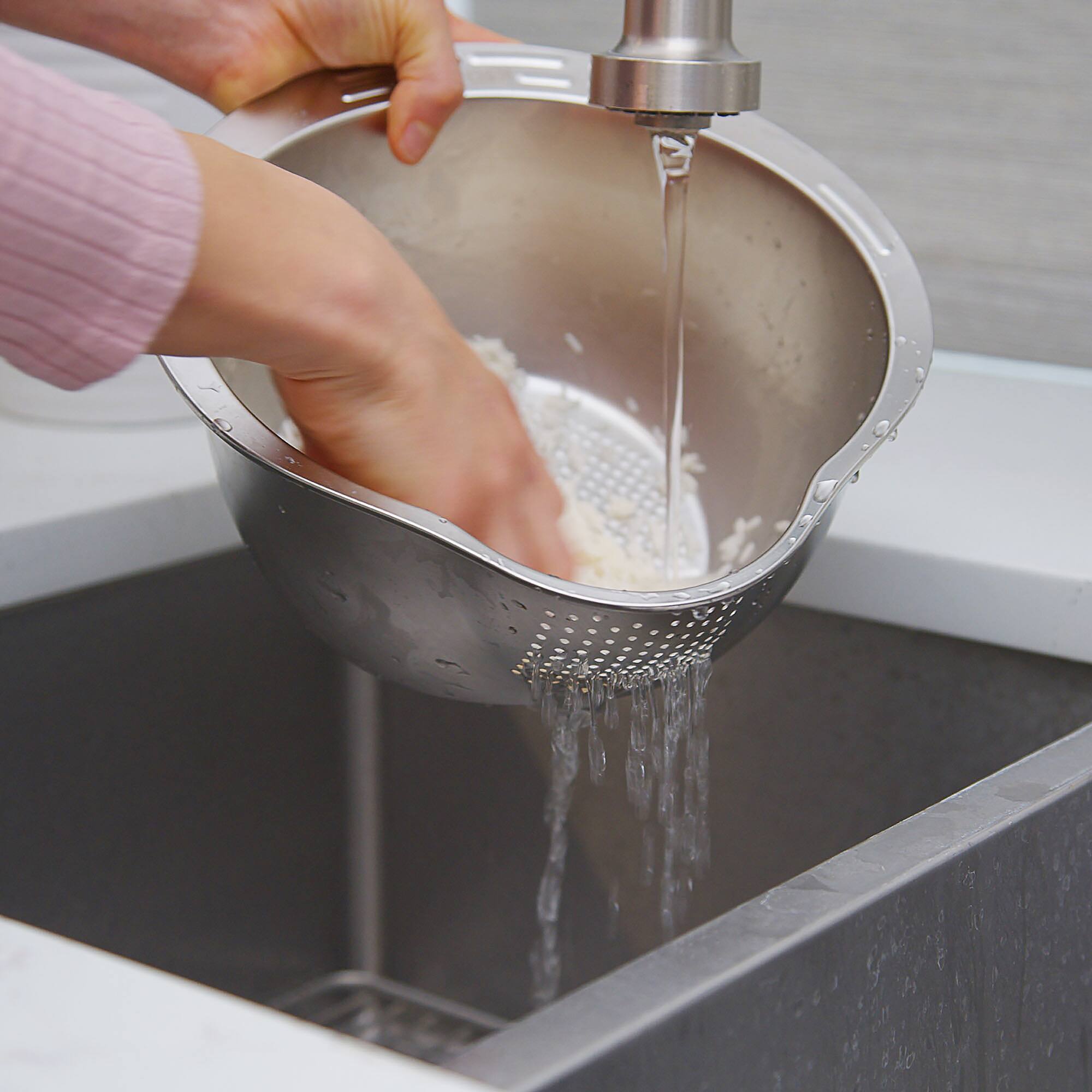 Left. Escali - Joyce Chen Rice Washer, Colander, and Strainer - Silver.